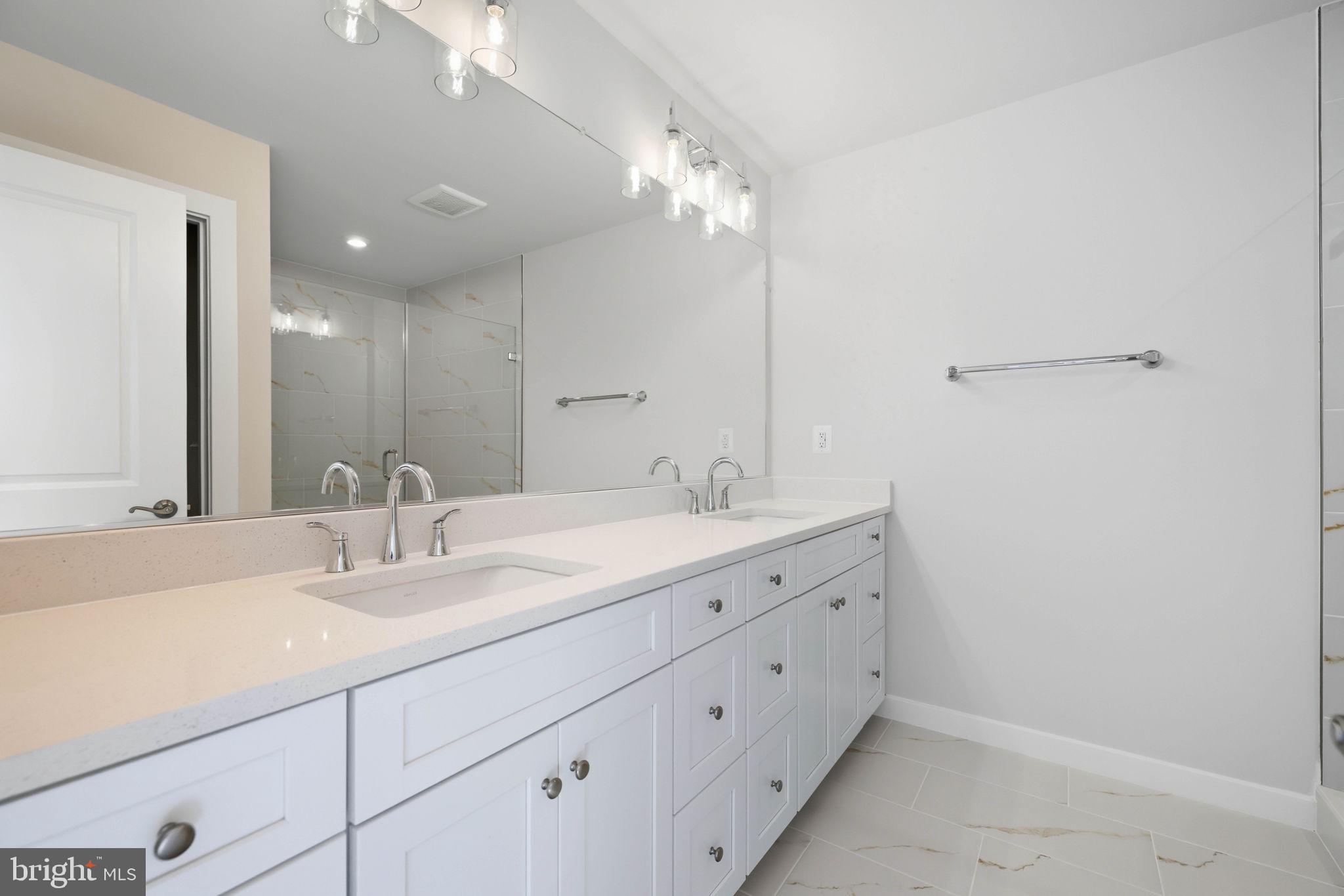 TUSCARORA VILLAGE - Residential Lease