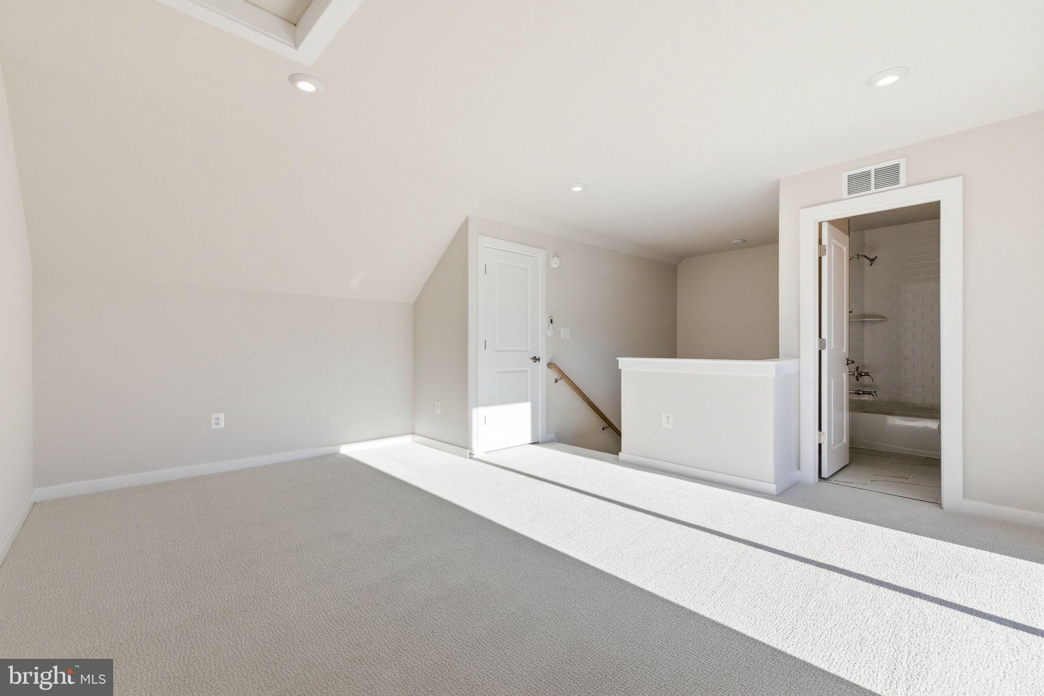 TUSCARORA VILLAGE - Residential Lease