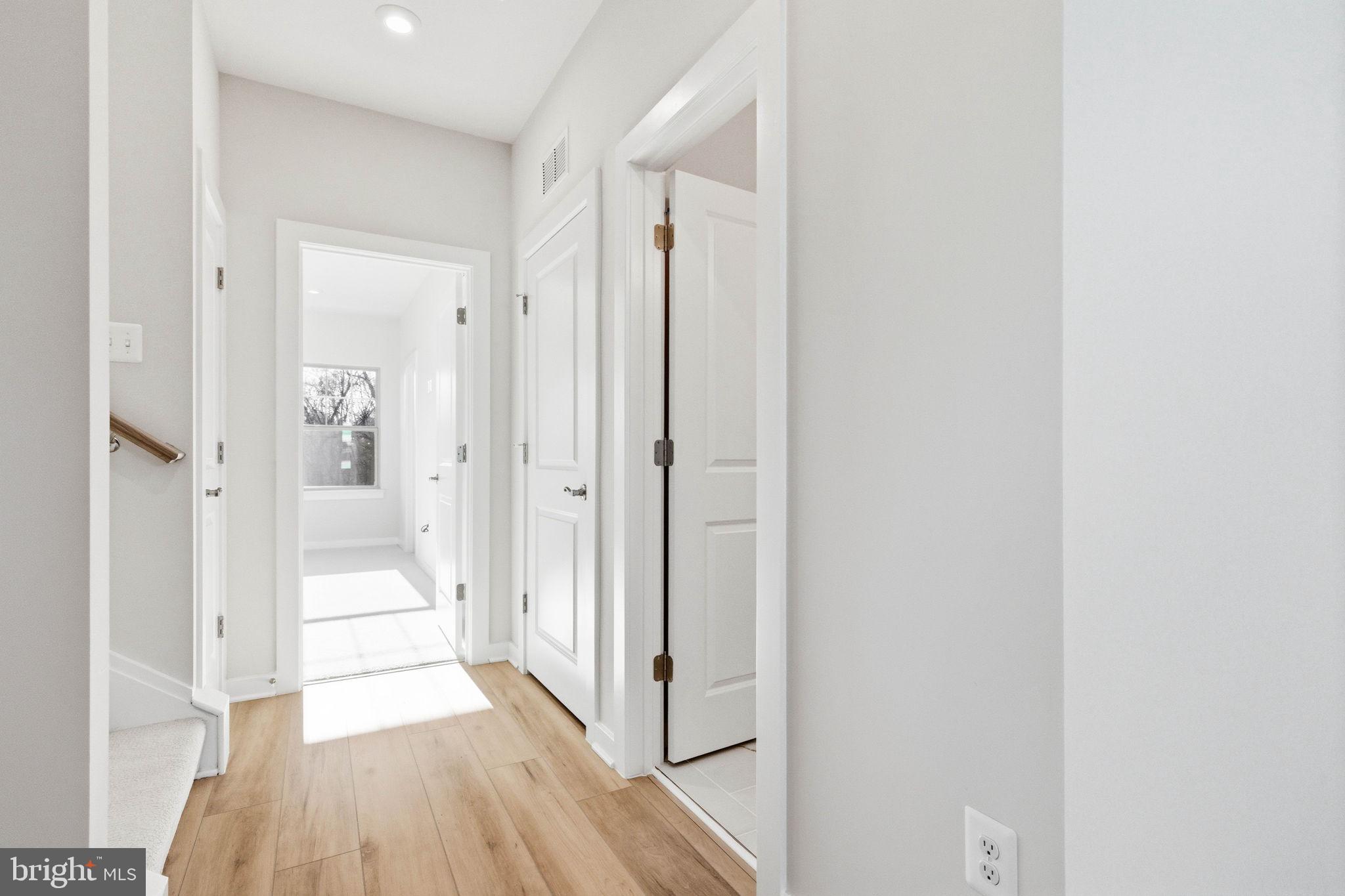 TUSCARORA VILLAGE - Residential Lease