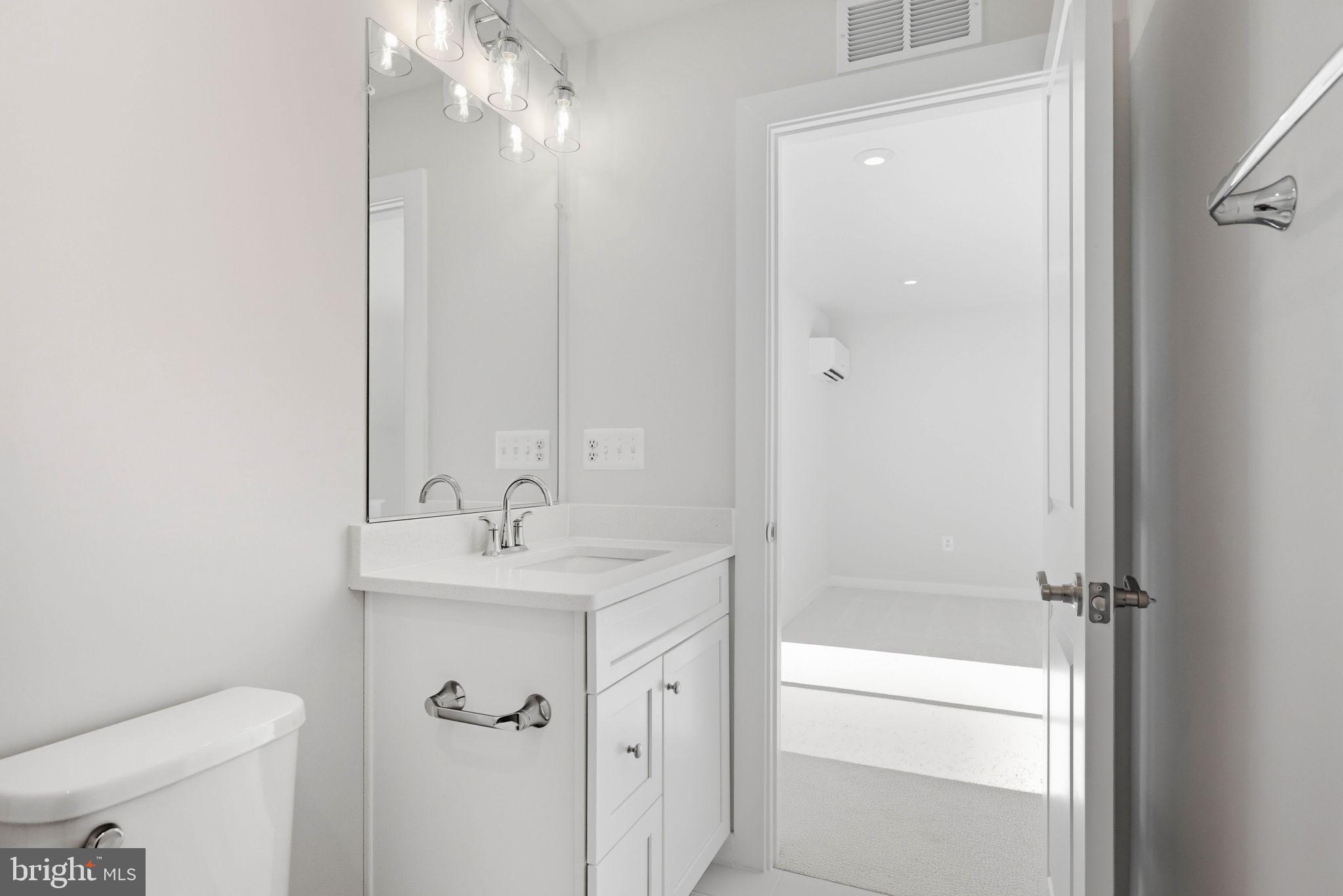 TUSCARORA VILLAGE - Residential Lease