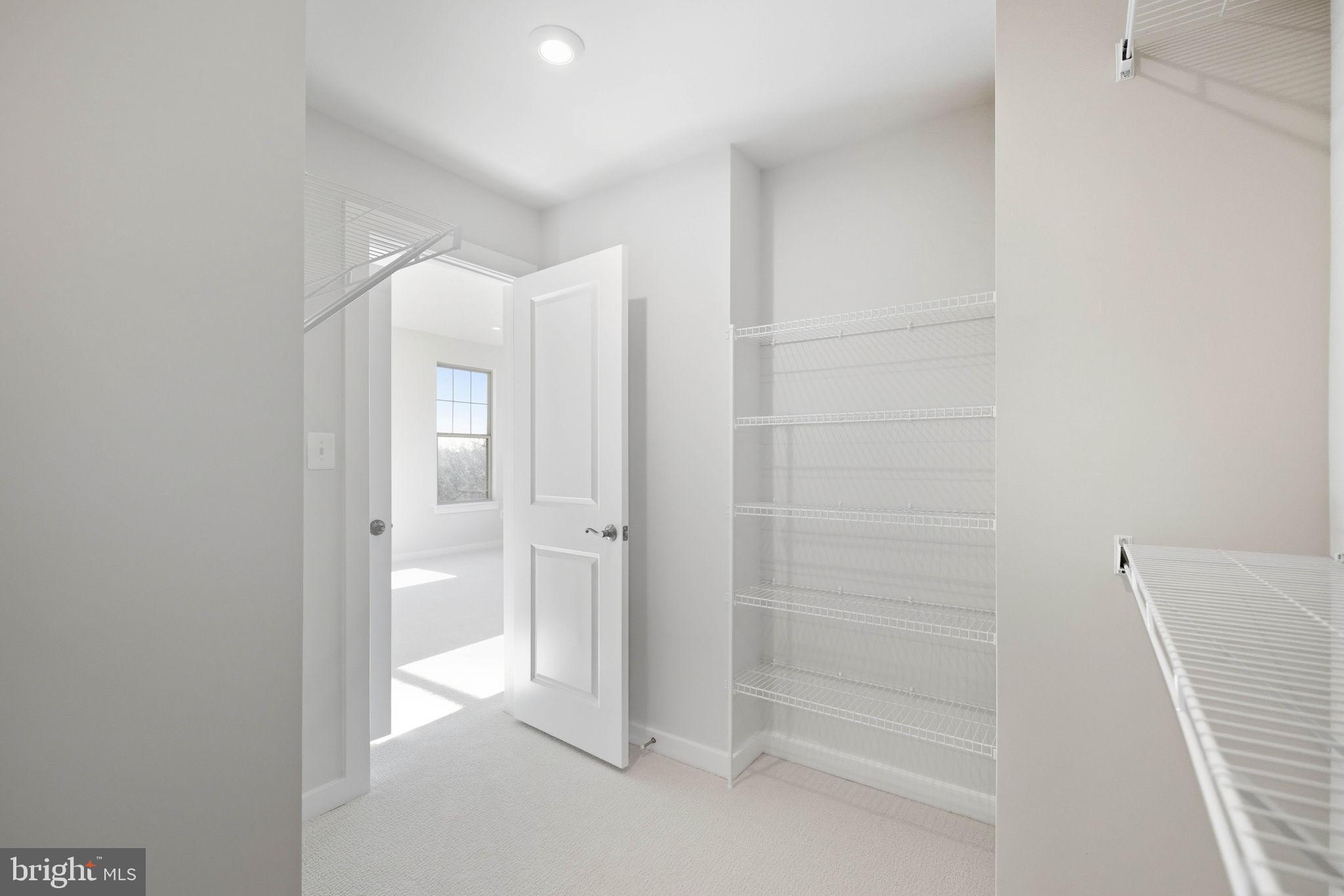 TUSCARORA VILLAGE - Residential Lease