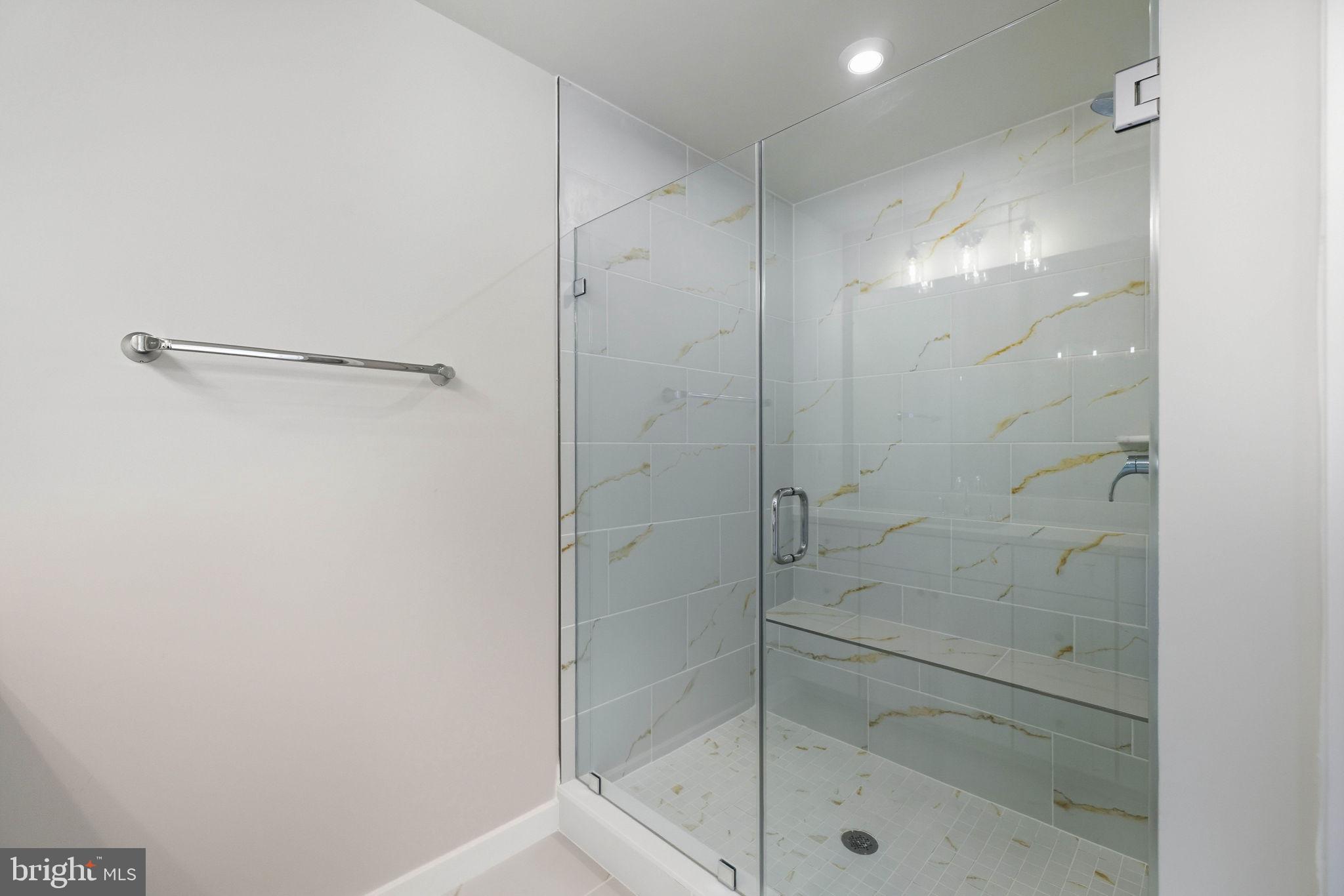 TUSCARORA VILLAGE - Residential Lease