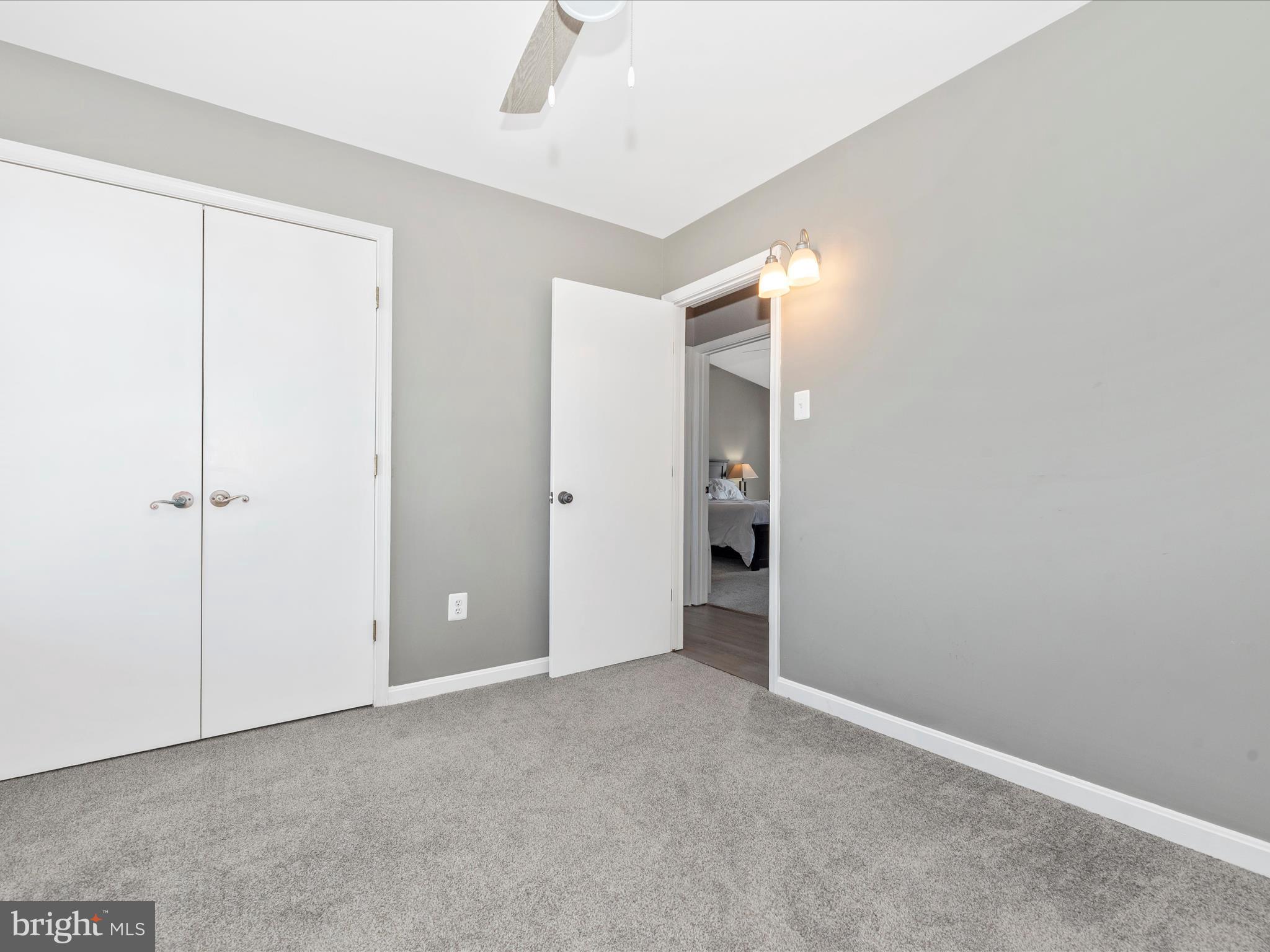 ROBIN MEADOWS - Residential