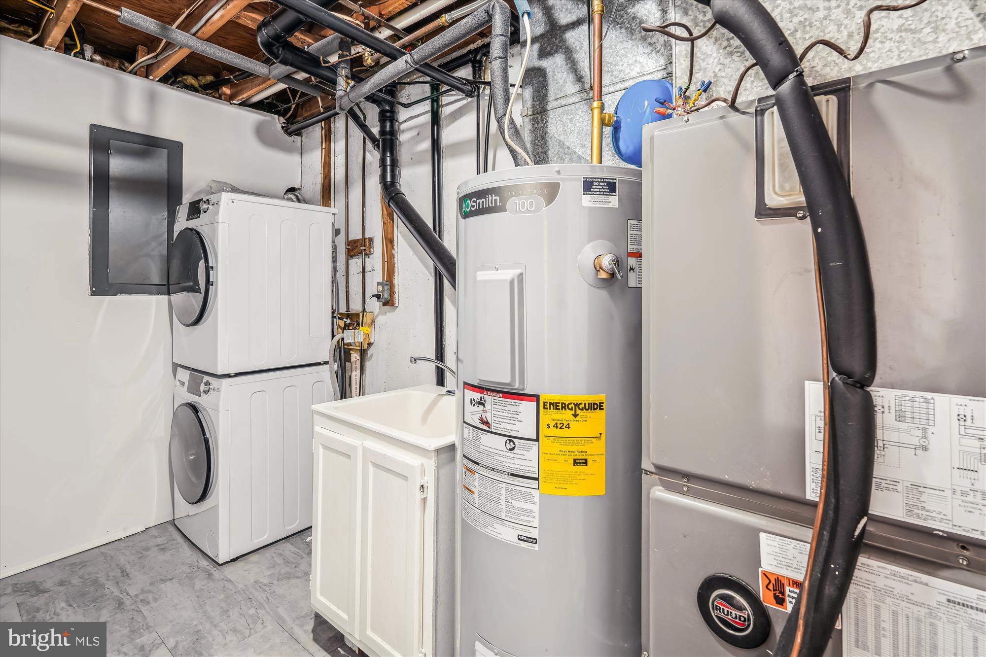 LOTTSFORD TOWNHOUSES - Residential