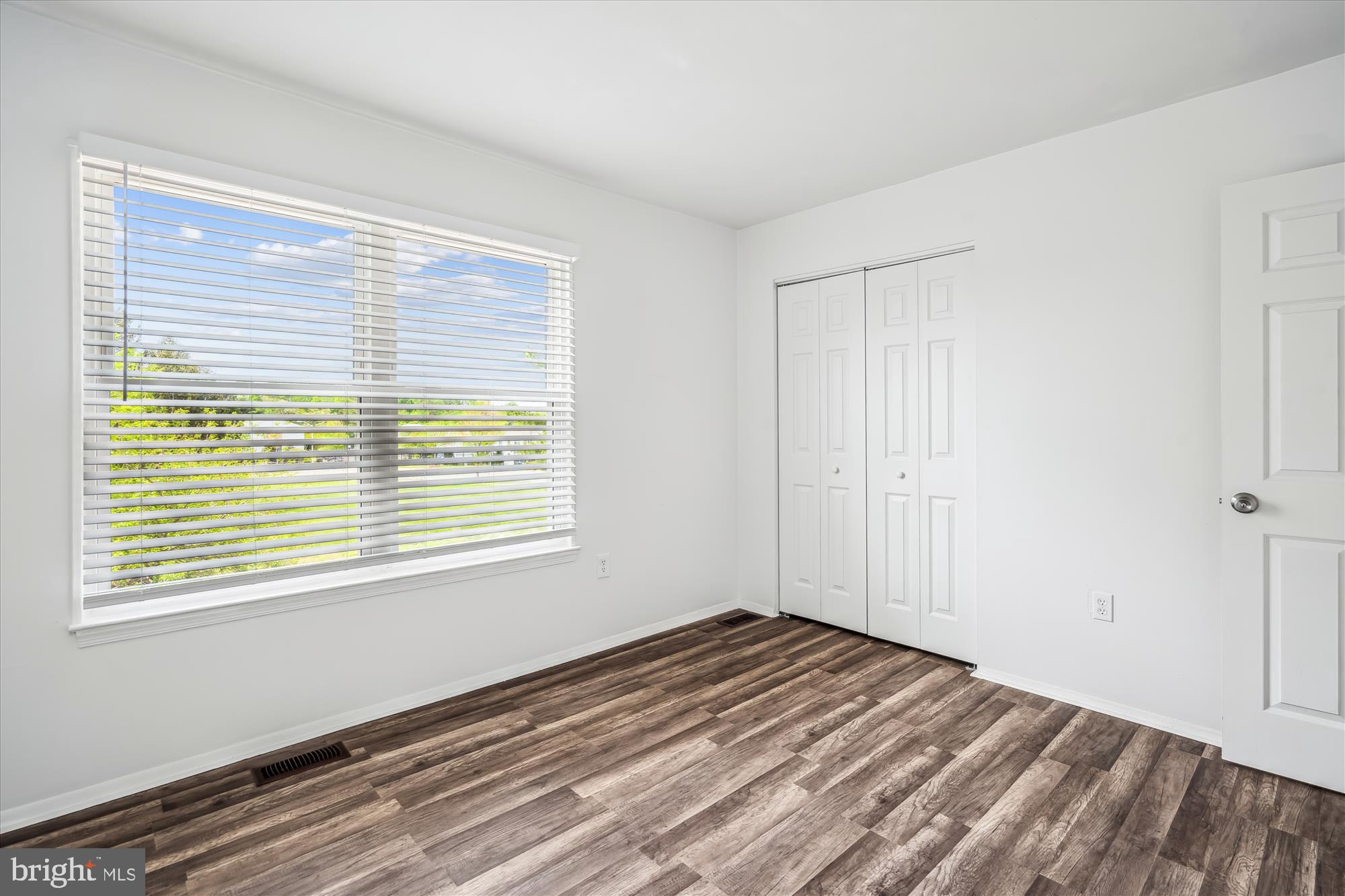 LOTTSFORD TOWNHOUSES - Residential