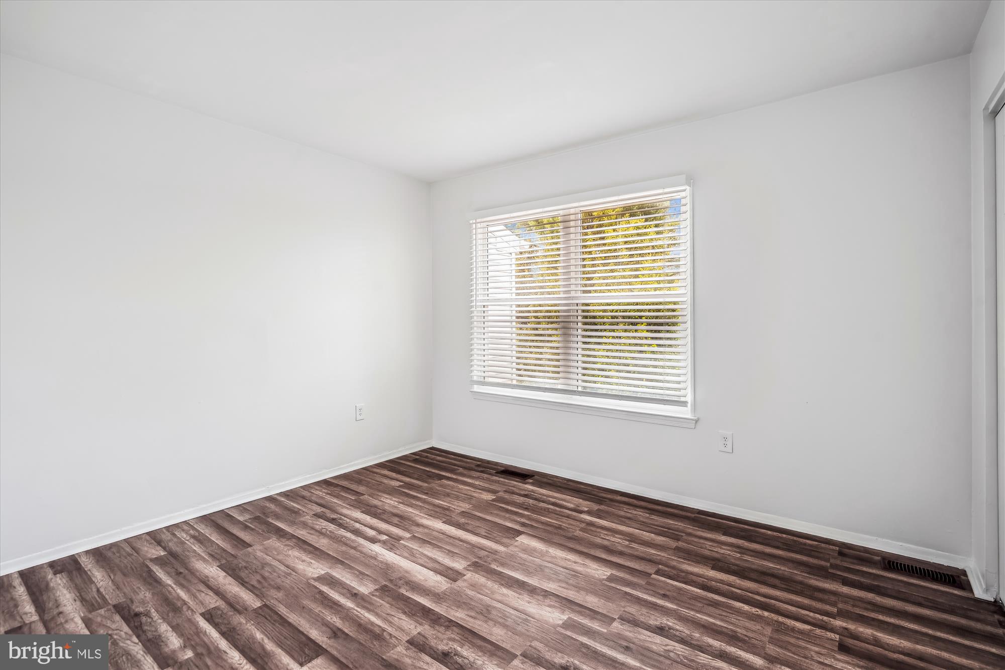 LOTTSFORD TOWNHOUSES - Residential