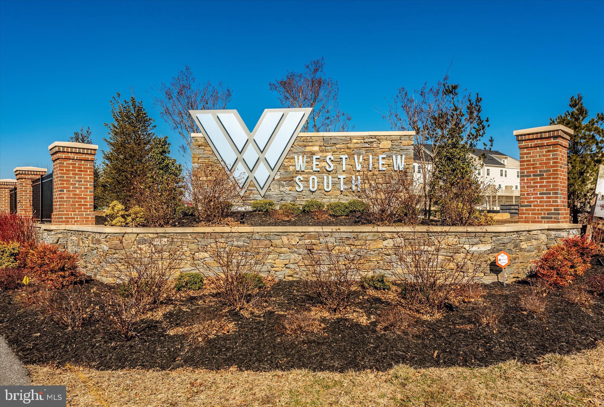 WESTVIEW SOUTH - Residential