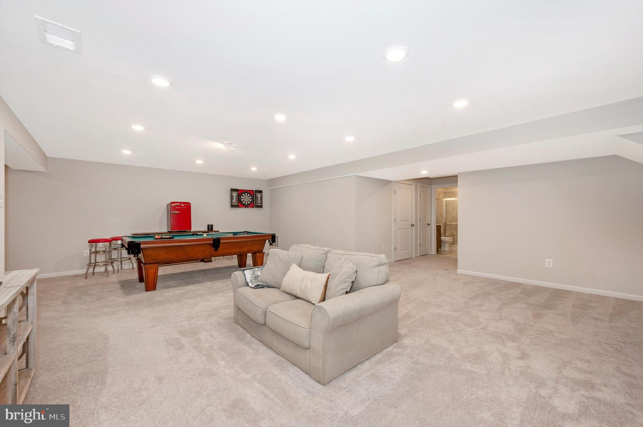 WESTVIEW SOUTH - Residential