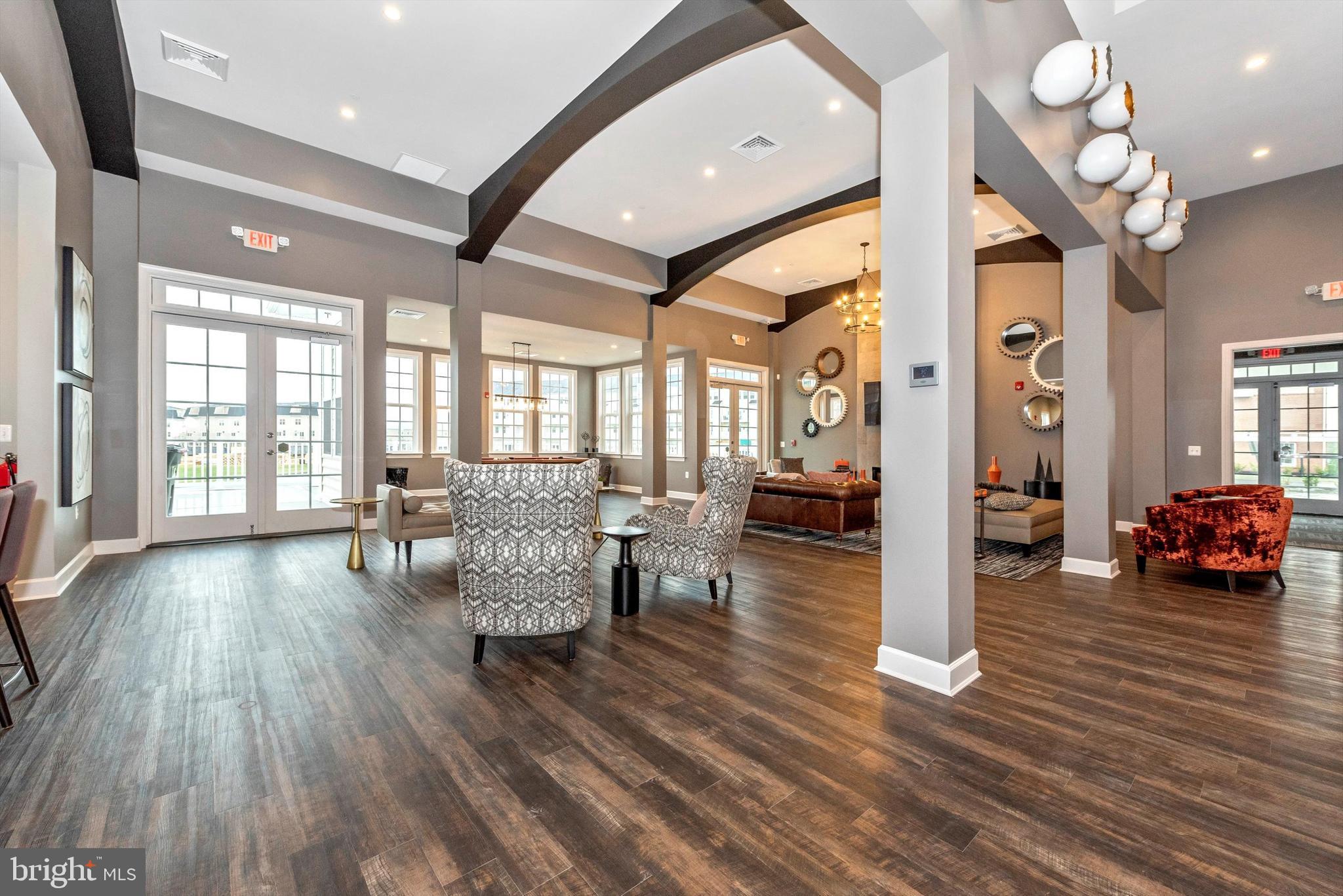 WESTVIEW SOUTH - Residential