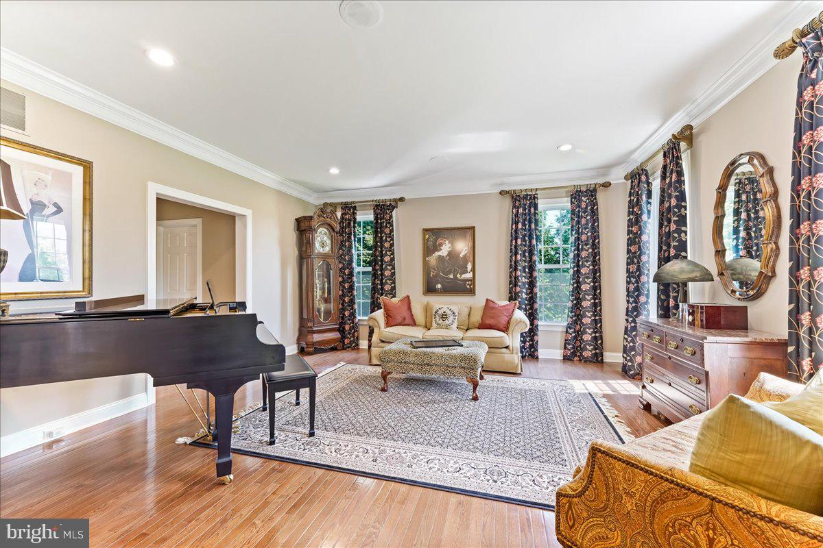 GREYSTONE - Residential