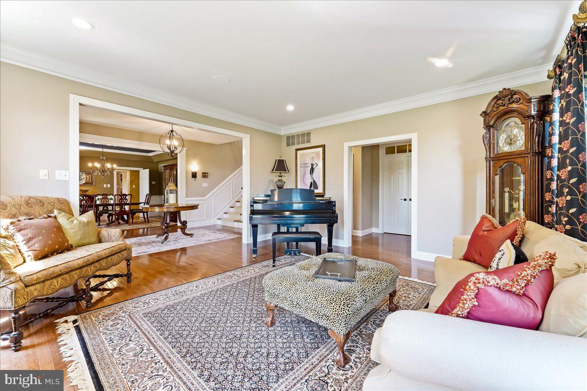 GREYSTONE - Residential