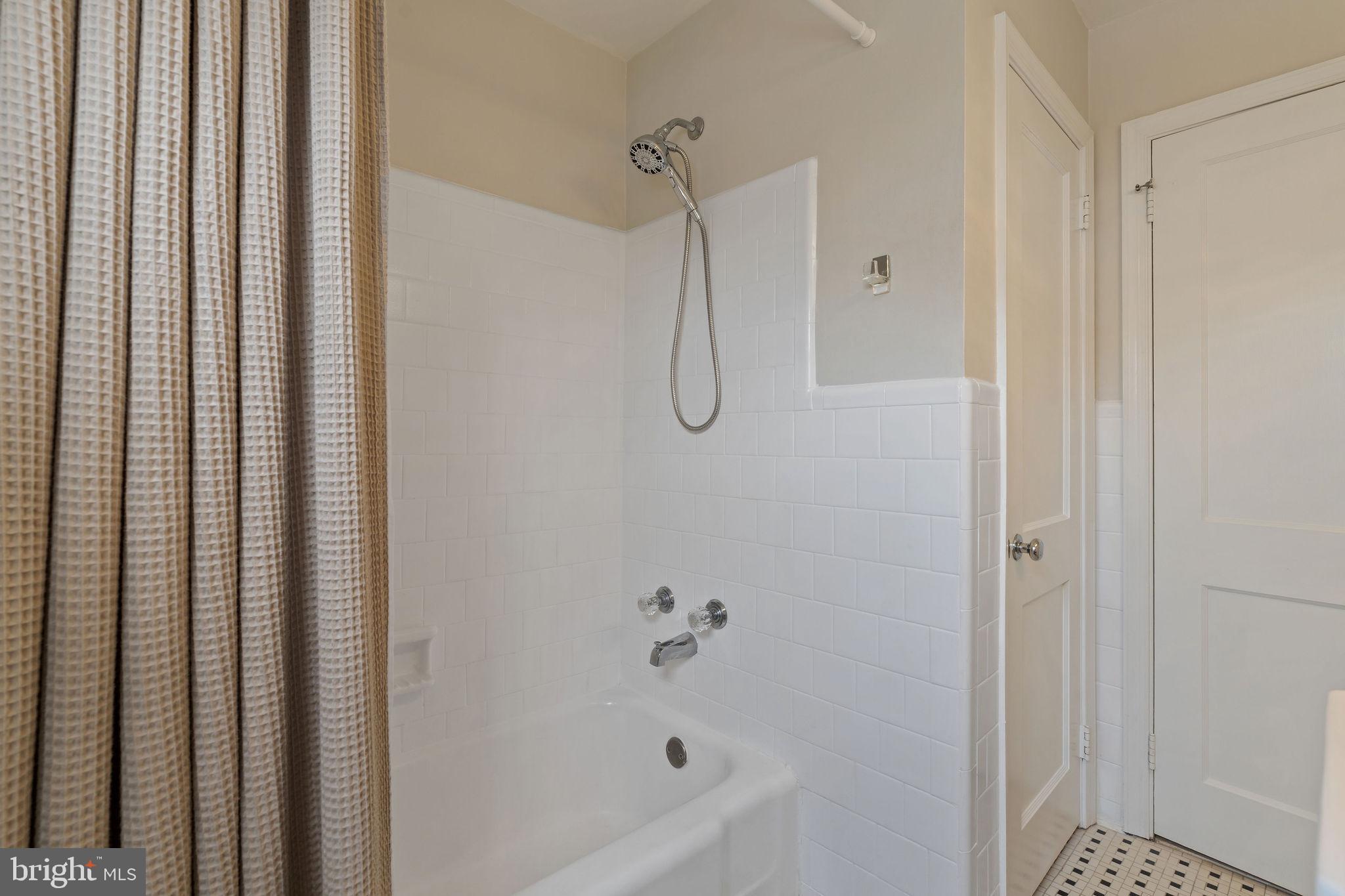 LOCH RAVEN VILLAGE - Residential