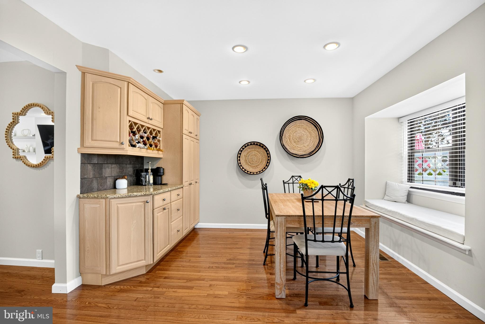 709 KINGS CROFT