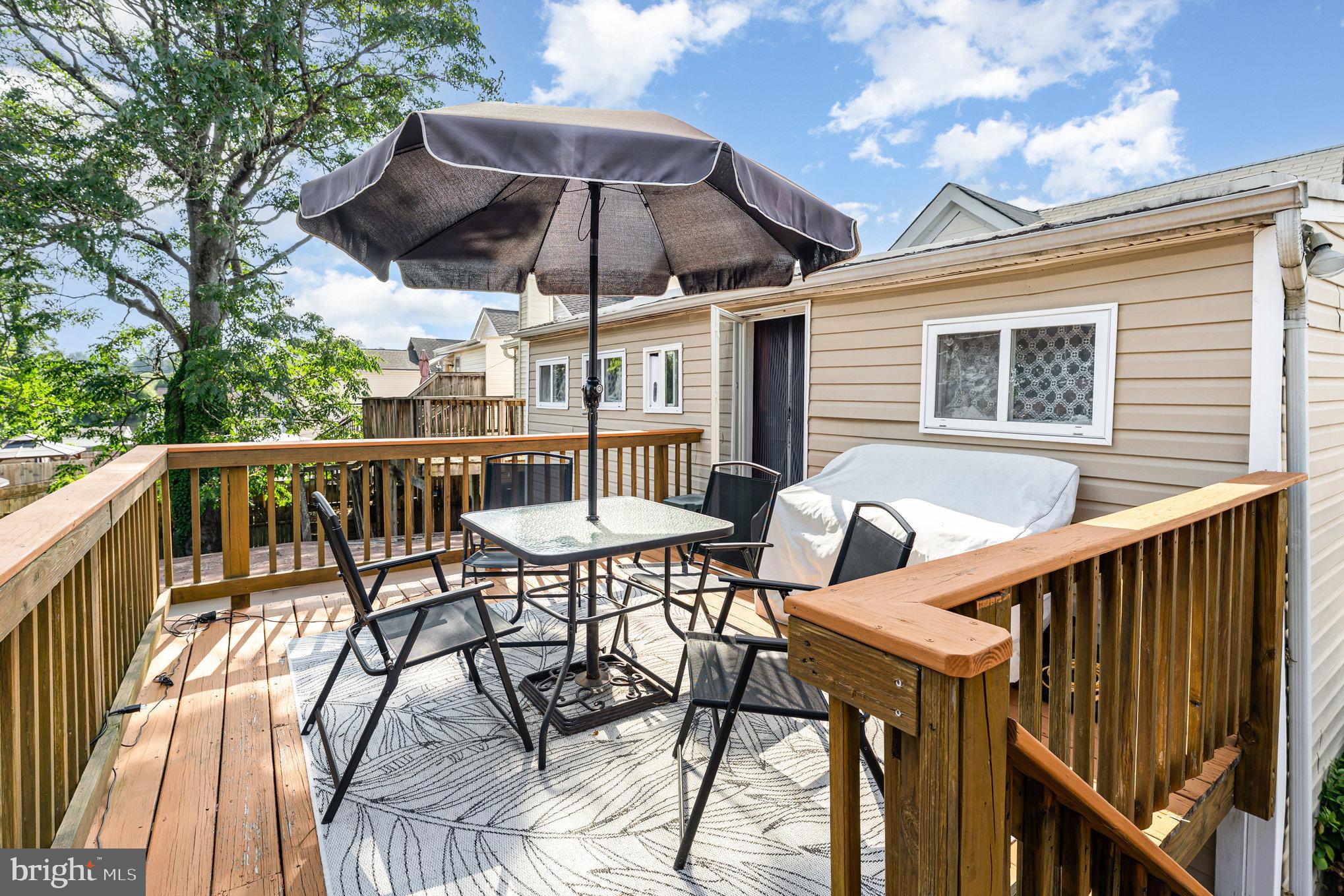 FREDERICKSBURG CITY - Residential