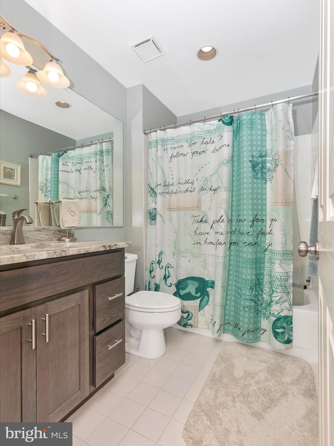 OYSTER COVE - Residential