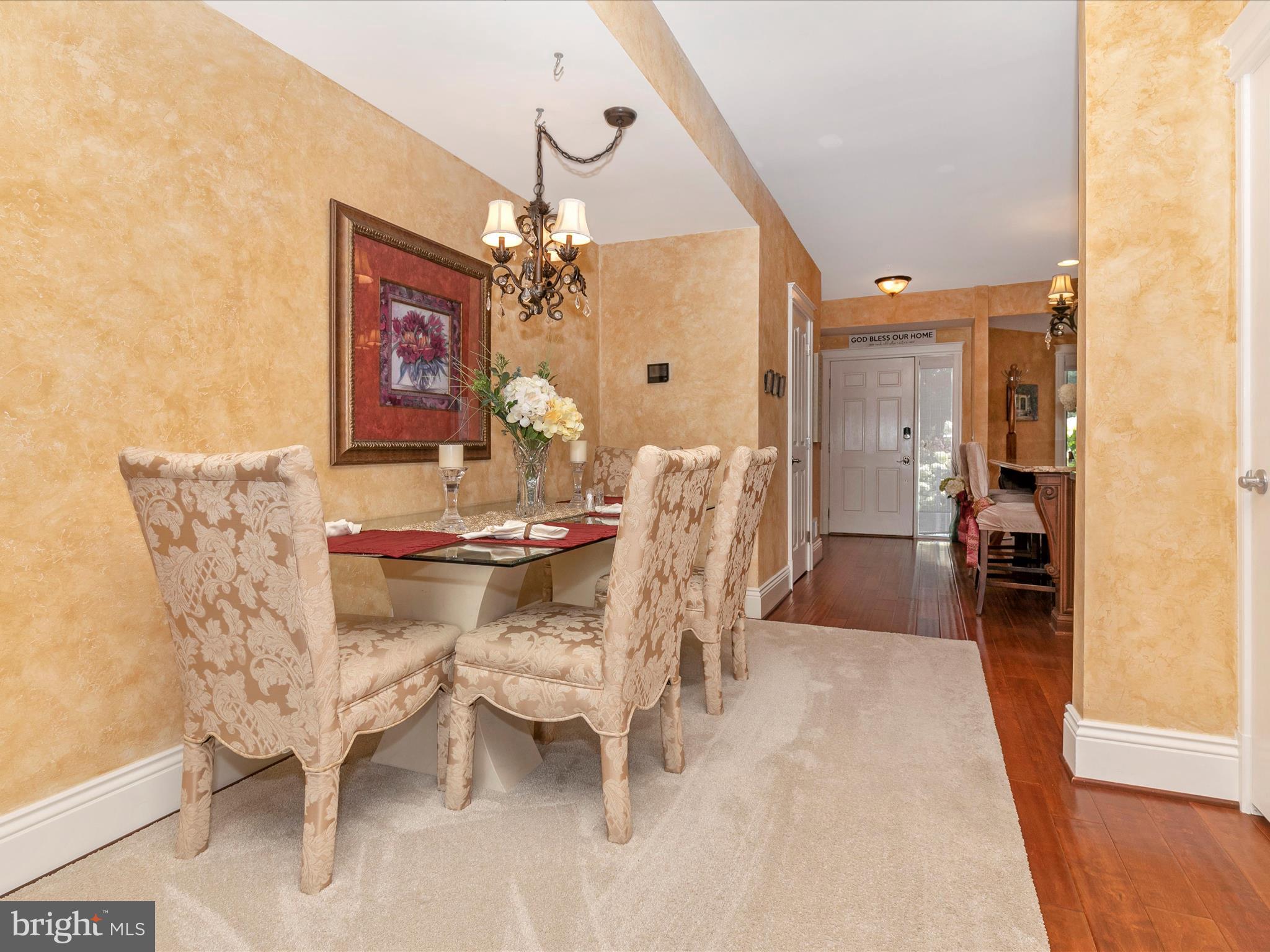 OYSTER COVE - Residential