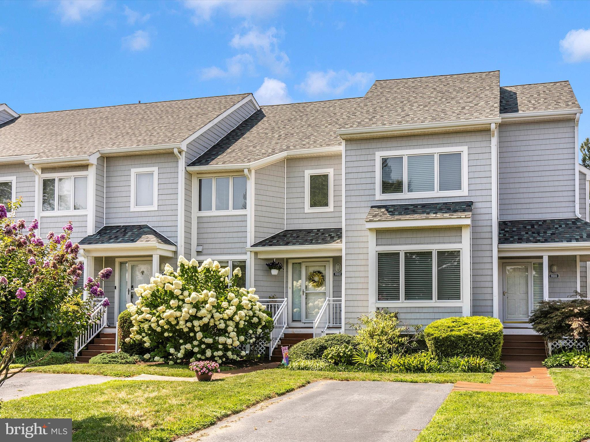 OYSTER COVE - Residential