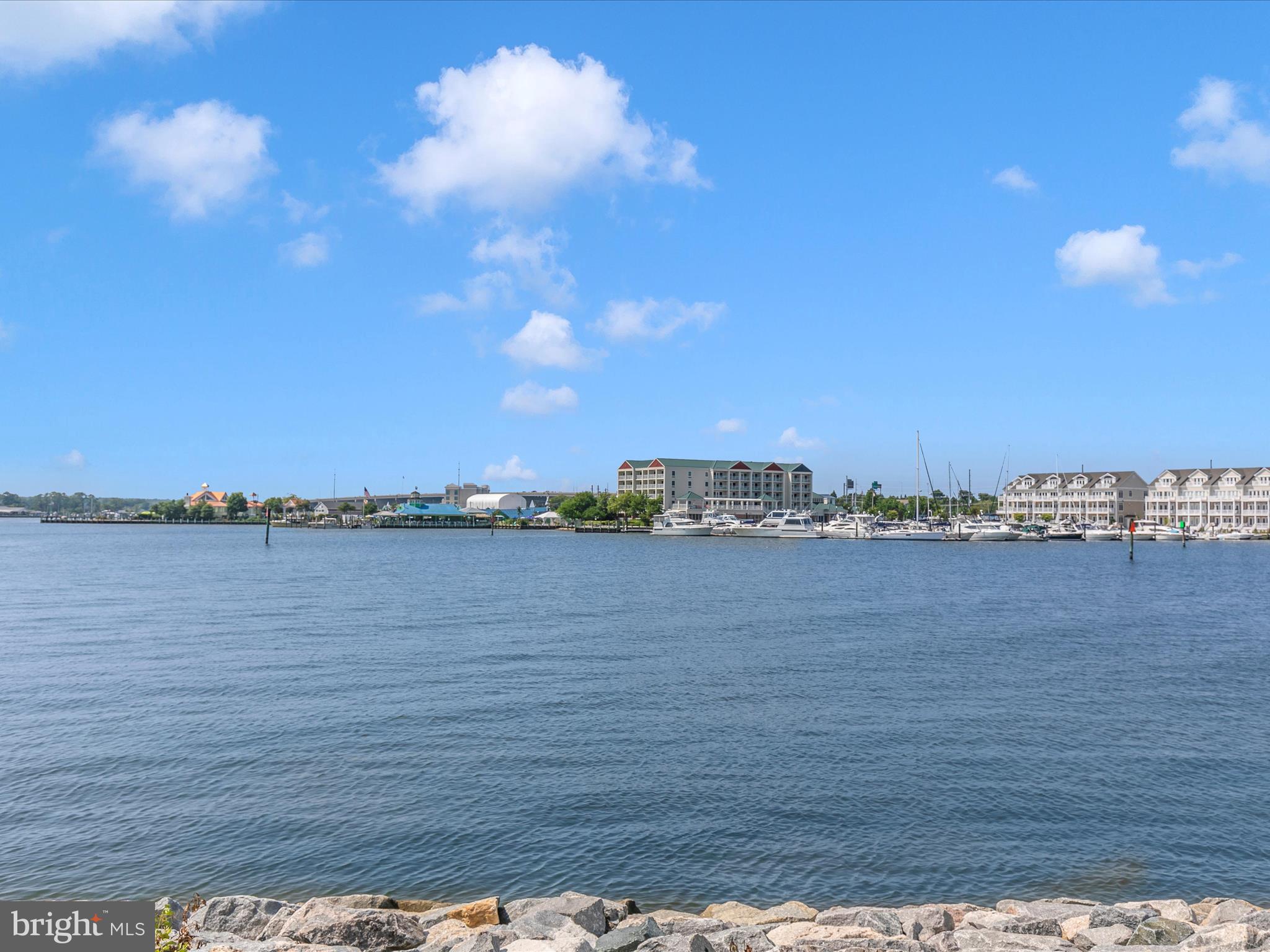 OYSTER COVE - Residential