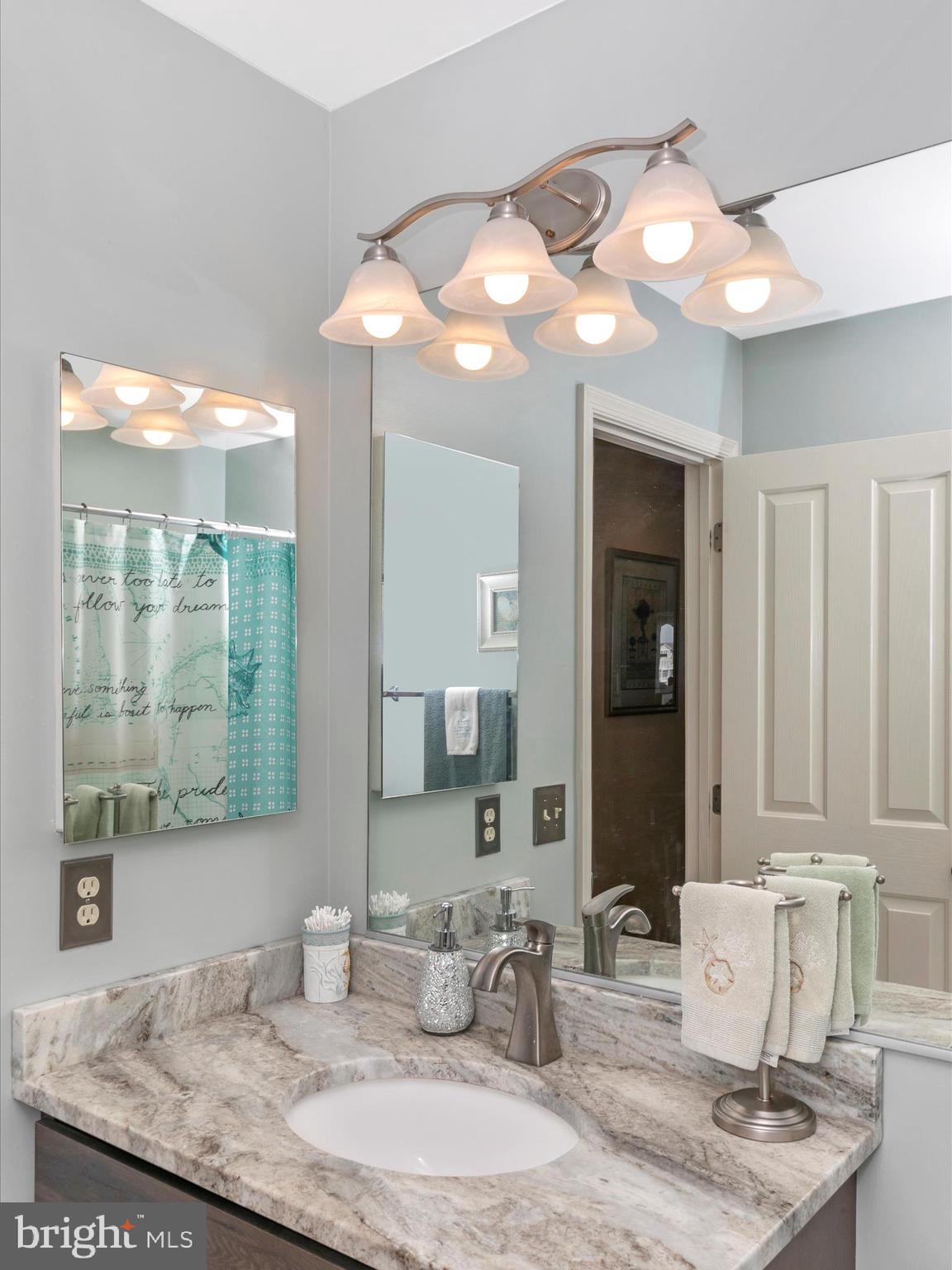 OYSTER COVE - Residential