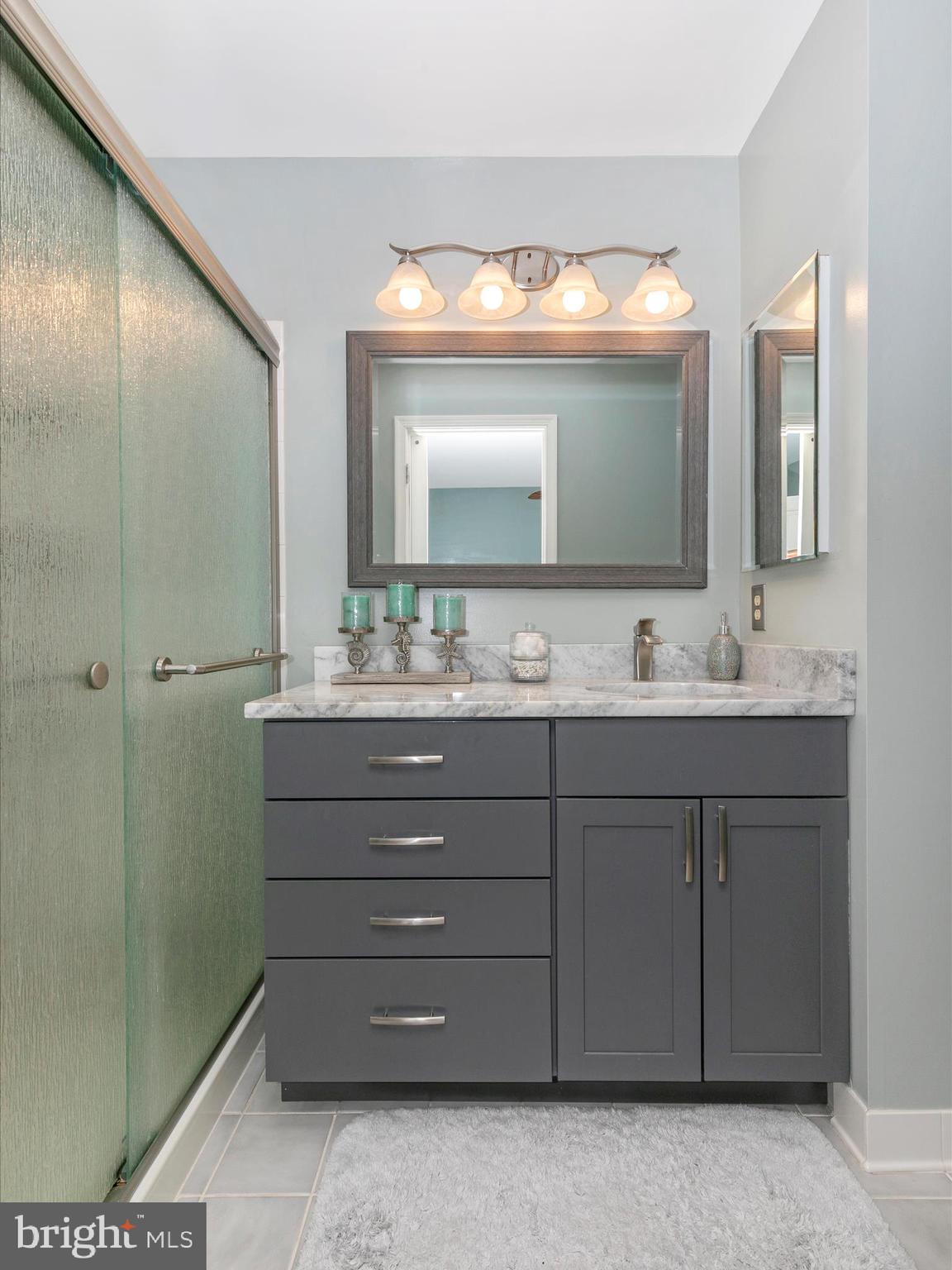 OYSTER COVE - Residential