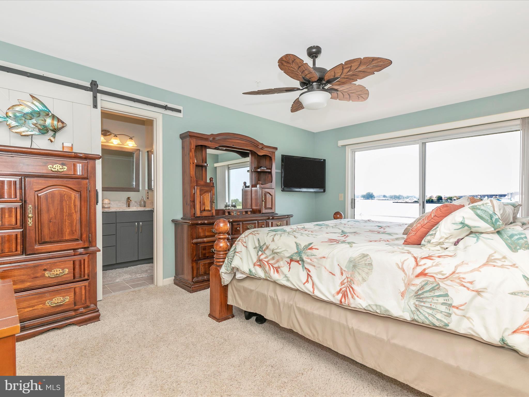 OYSTER COVE - Residential