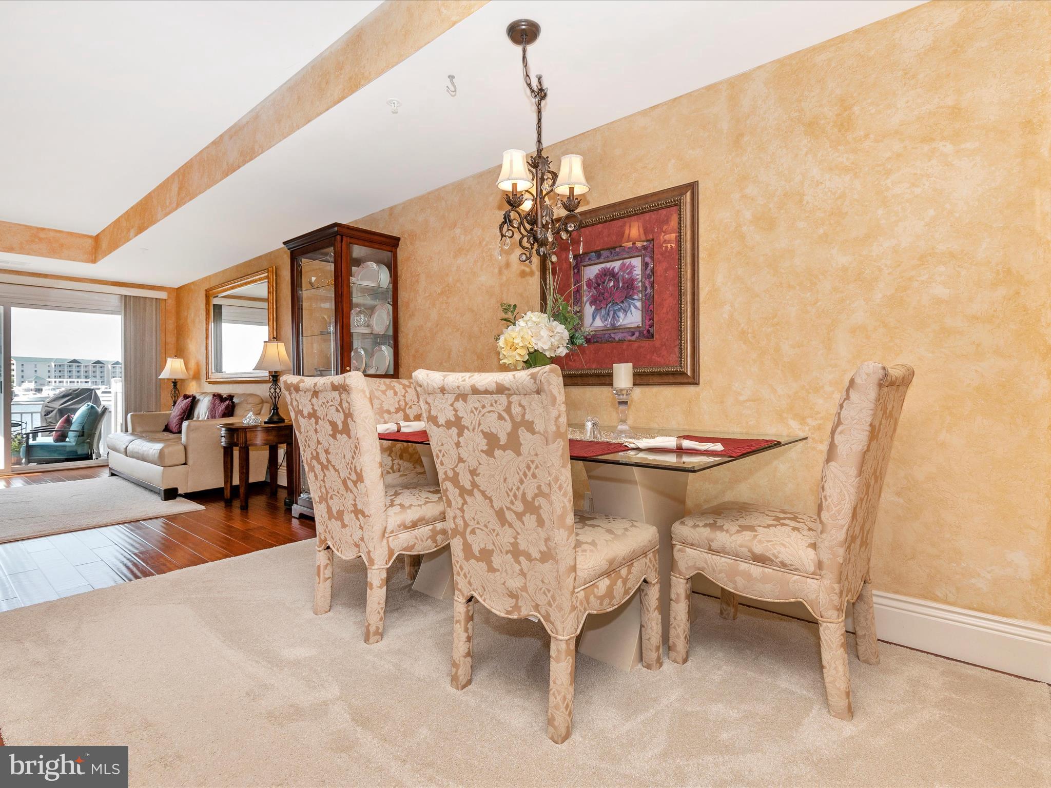 OYSTER COVE - Residential