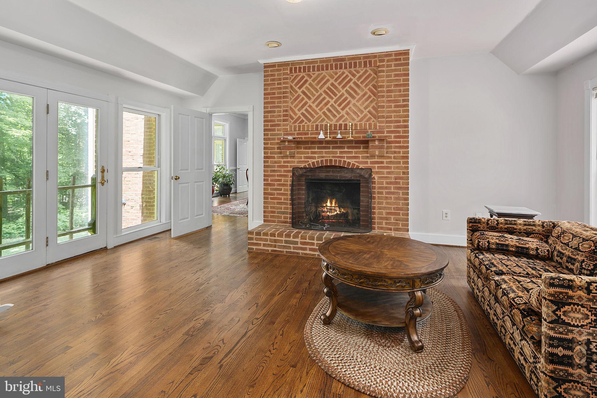 QUAILWOOD - Residential