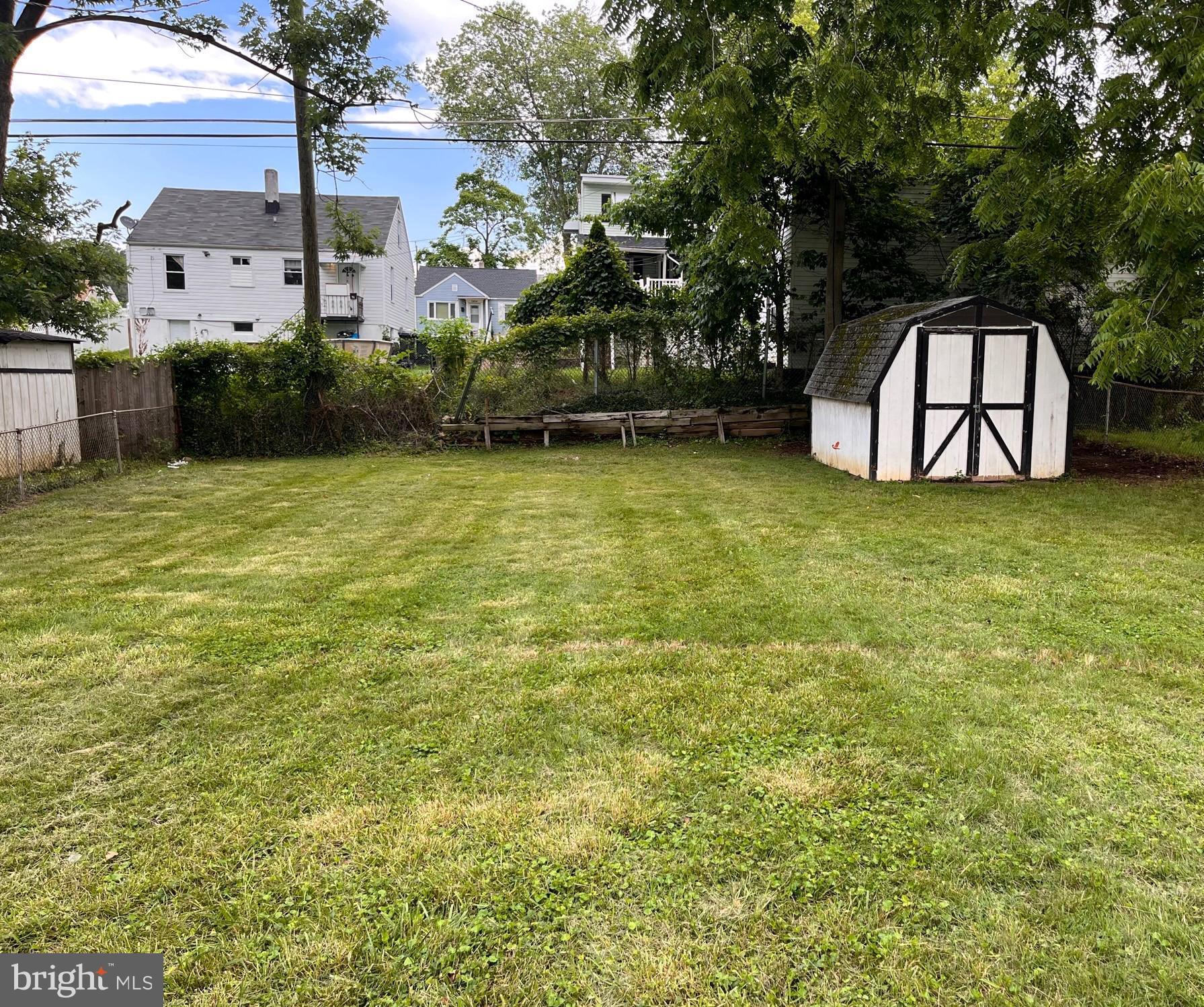 GWYNN OAK SUMMIT - Residential