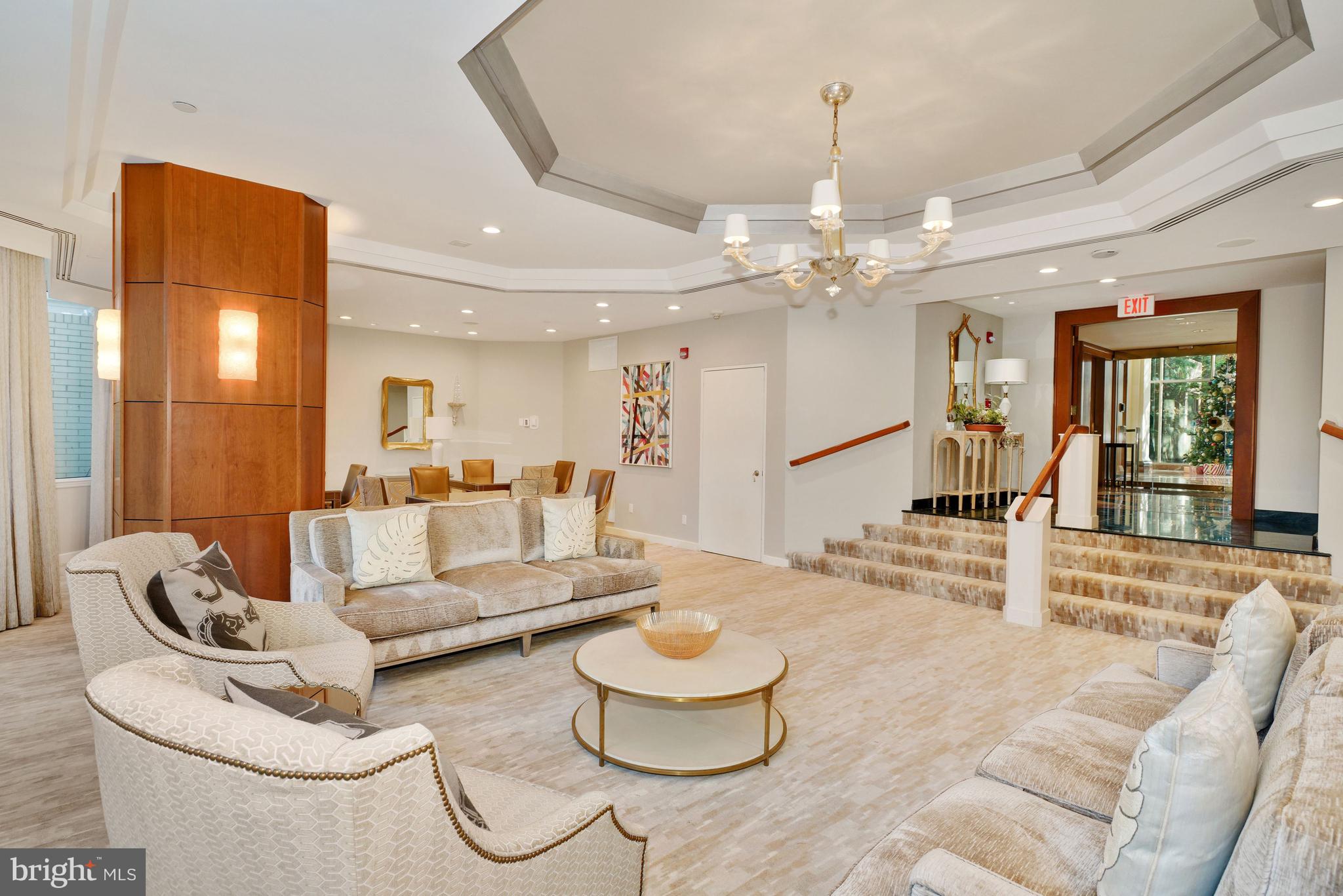 SOMERSET HOUSE CONDOS - Residential