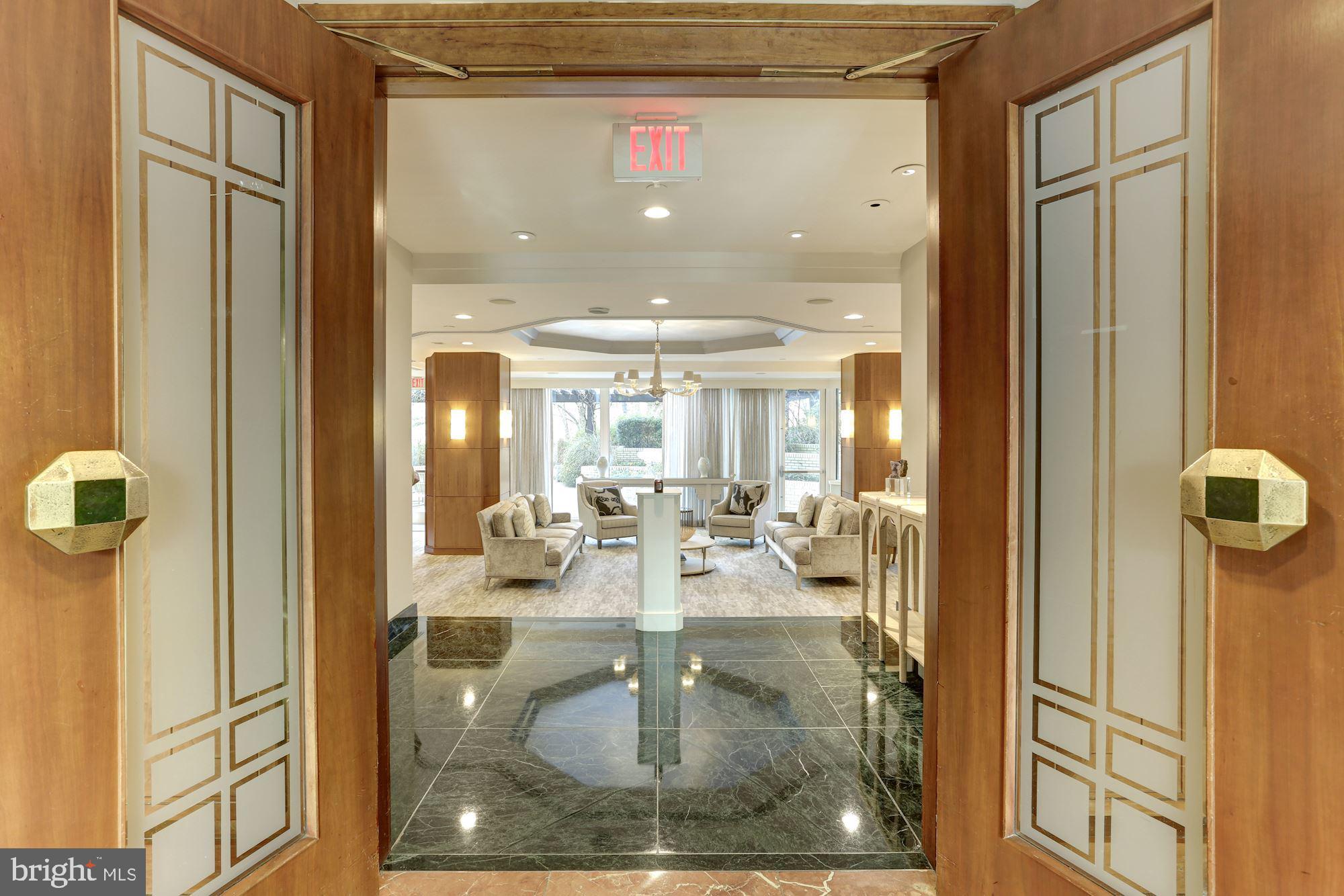 SOMERSET HOUSE CONDOS - Residential