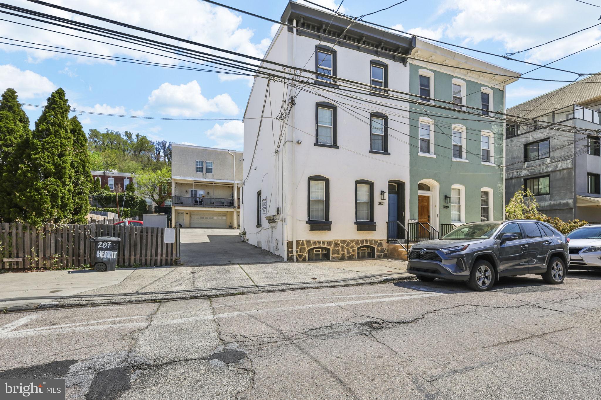 MANAYUNK - Residential Lease