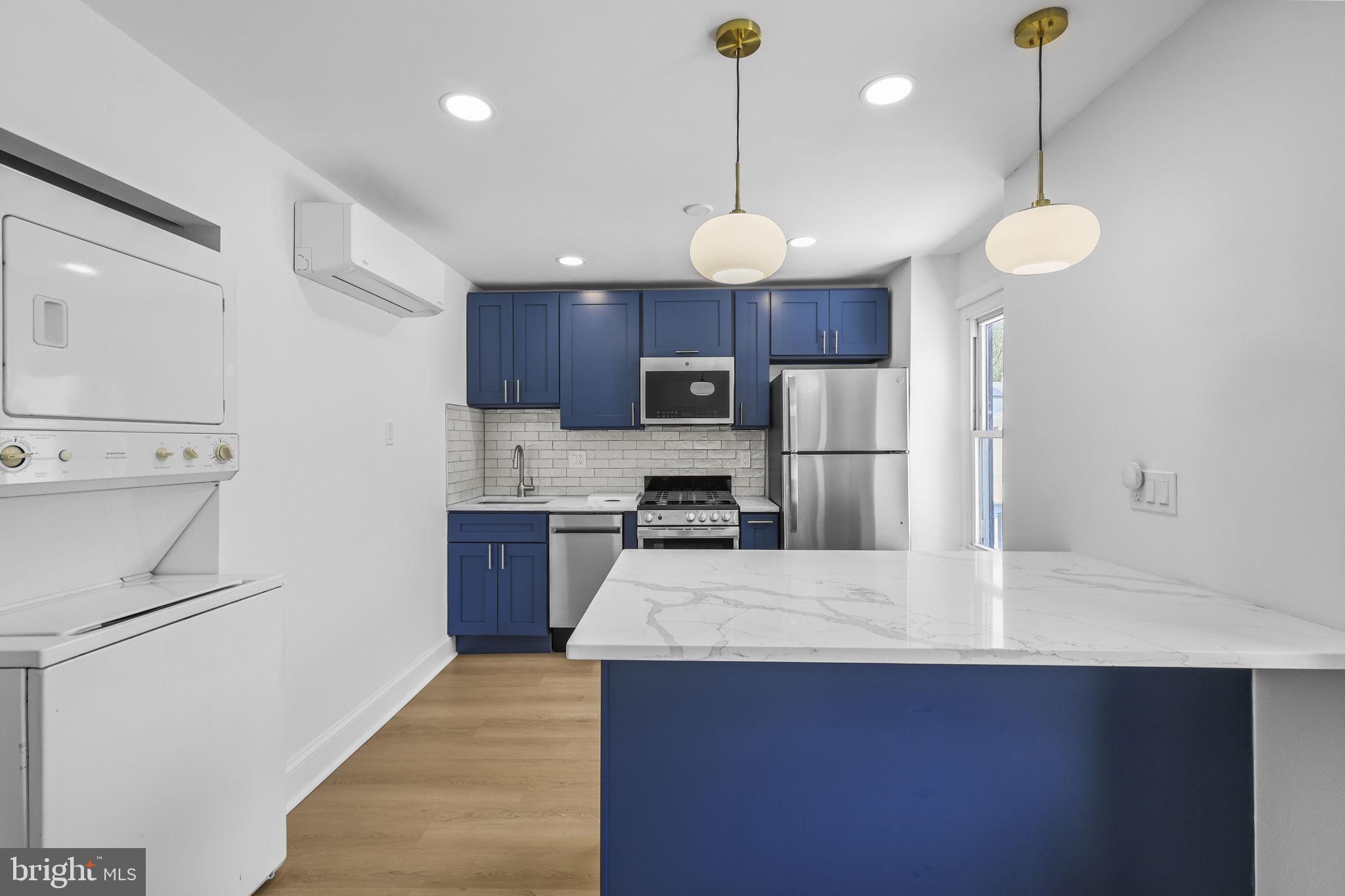 MANAYUNK - Residential Lease