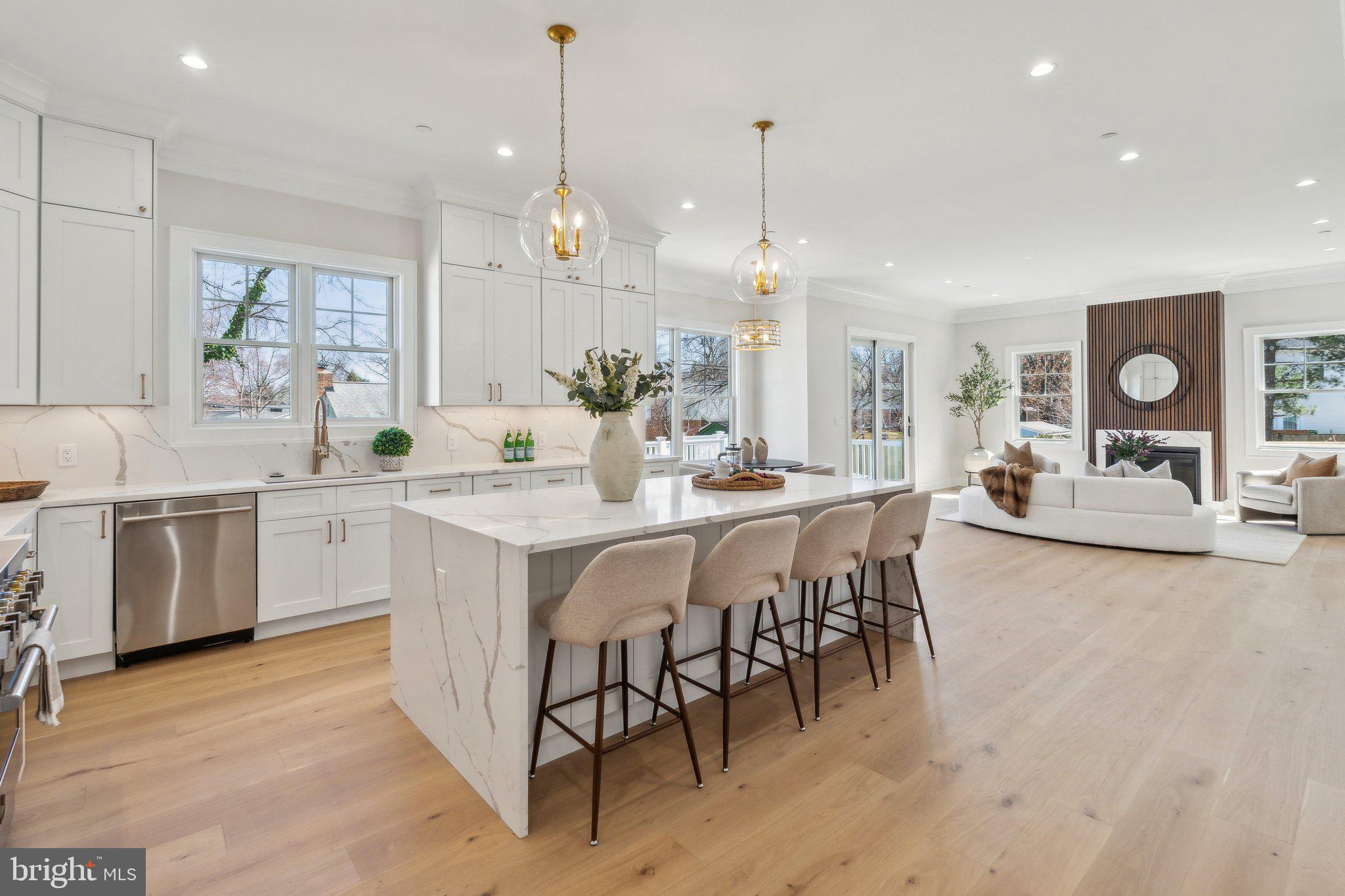 GEORGETOWN VILLAGE - Residential