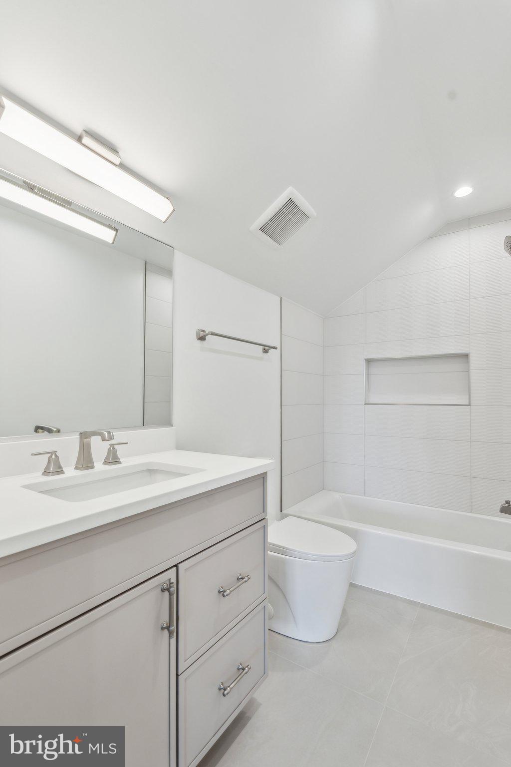 GEORGETOWN VILLAGE - Residential