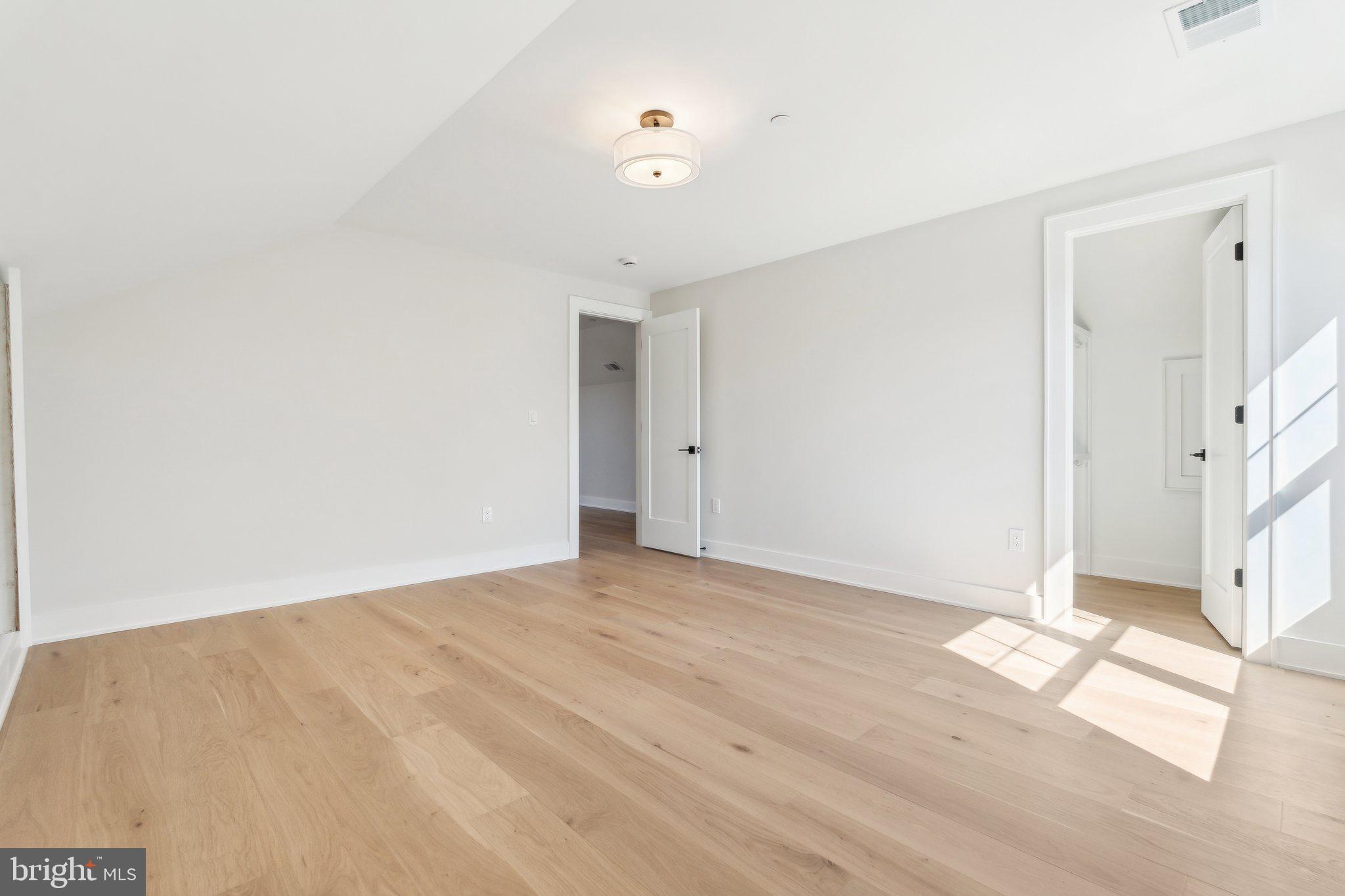 GEORGETOWN VILLAGE - Residential