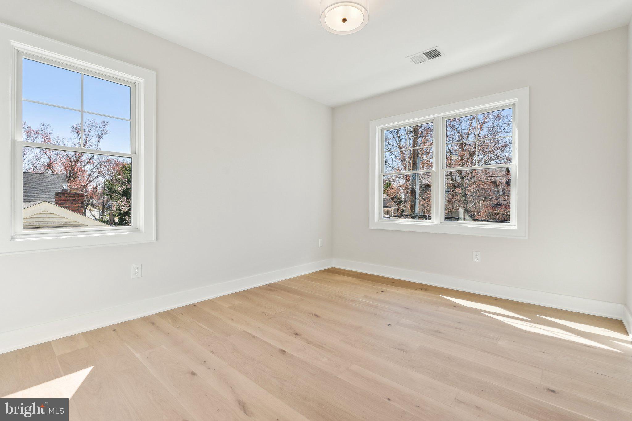 GEORGETOWN VILLAGE - Residential