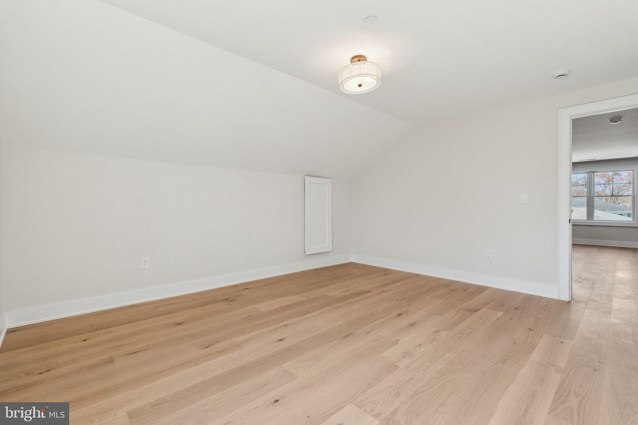 GEORGETOWN VILLAGE - Residential