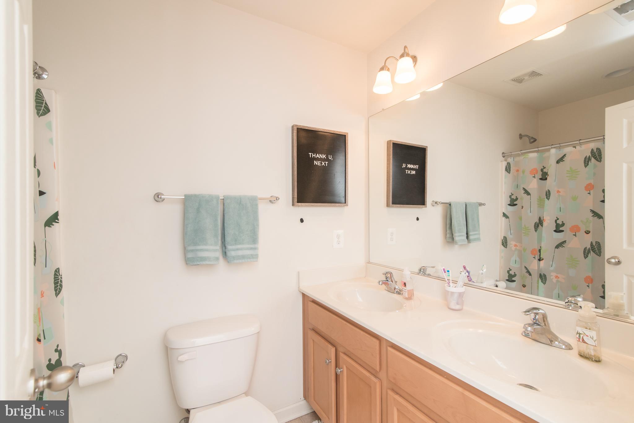 LAKELAND PLACE - Residential