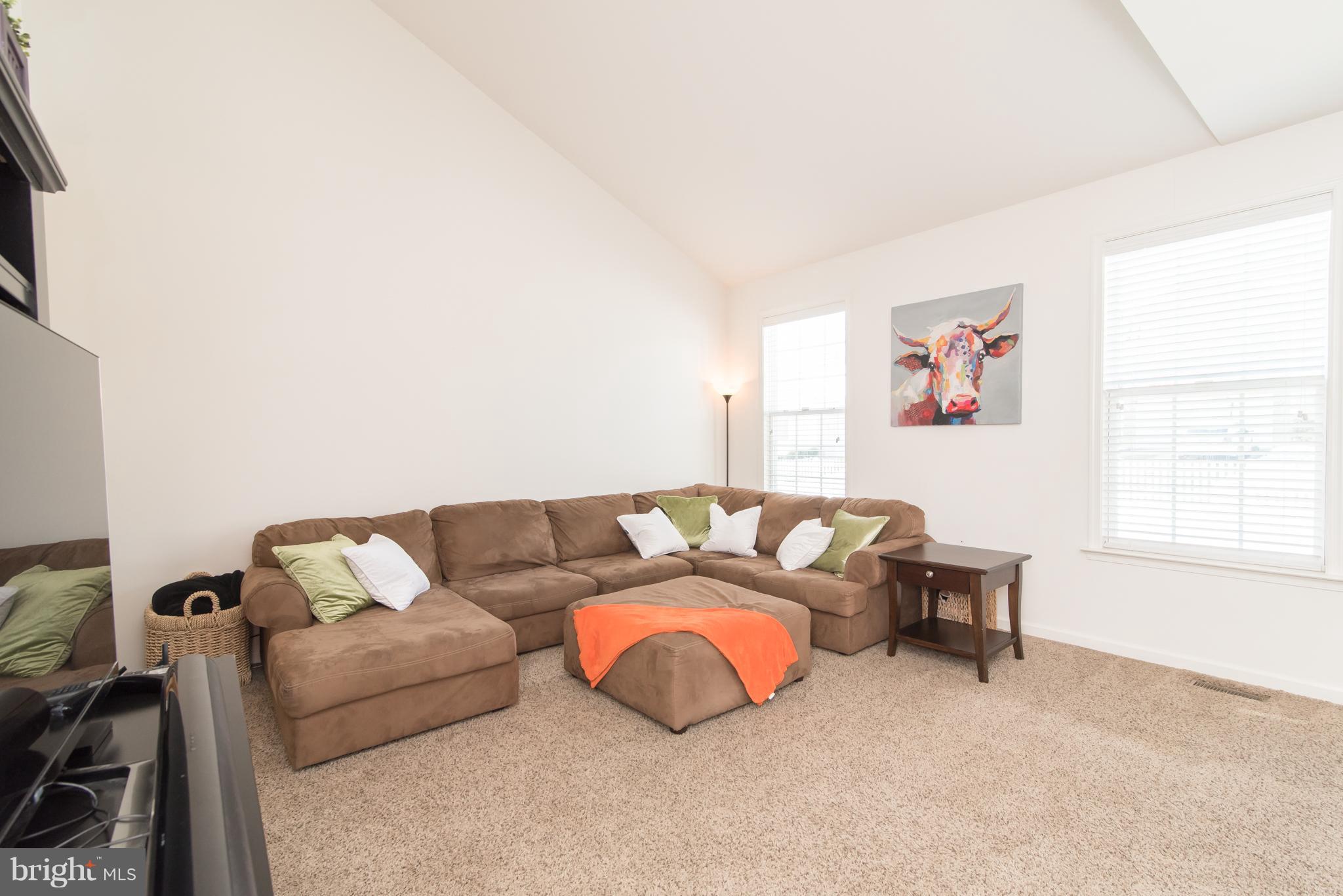 LAKELAND PLACE - Residential