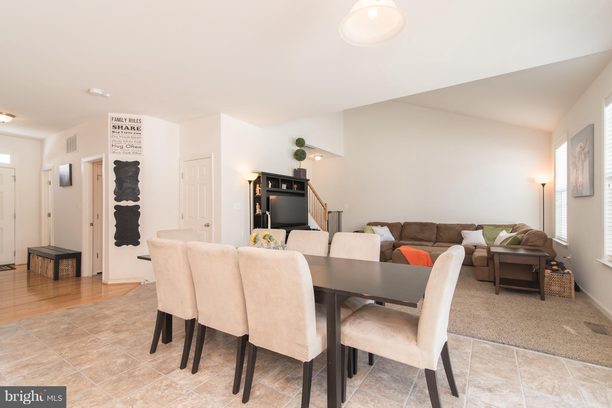 LAKELAND PLACE - Residential