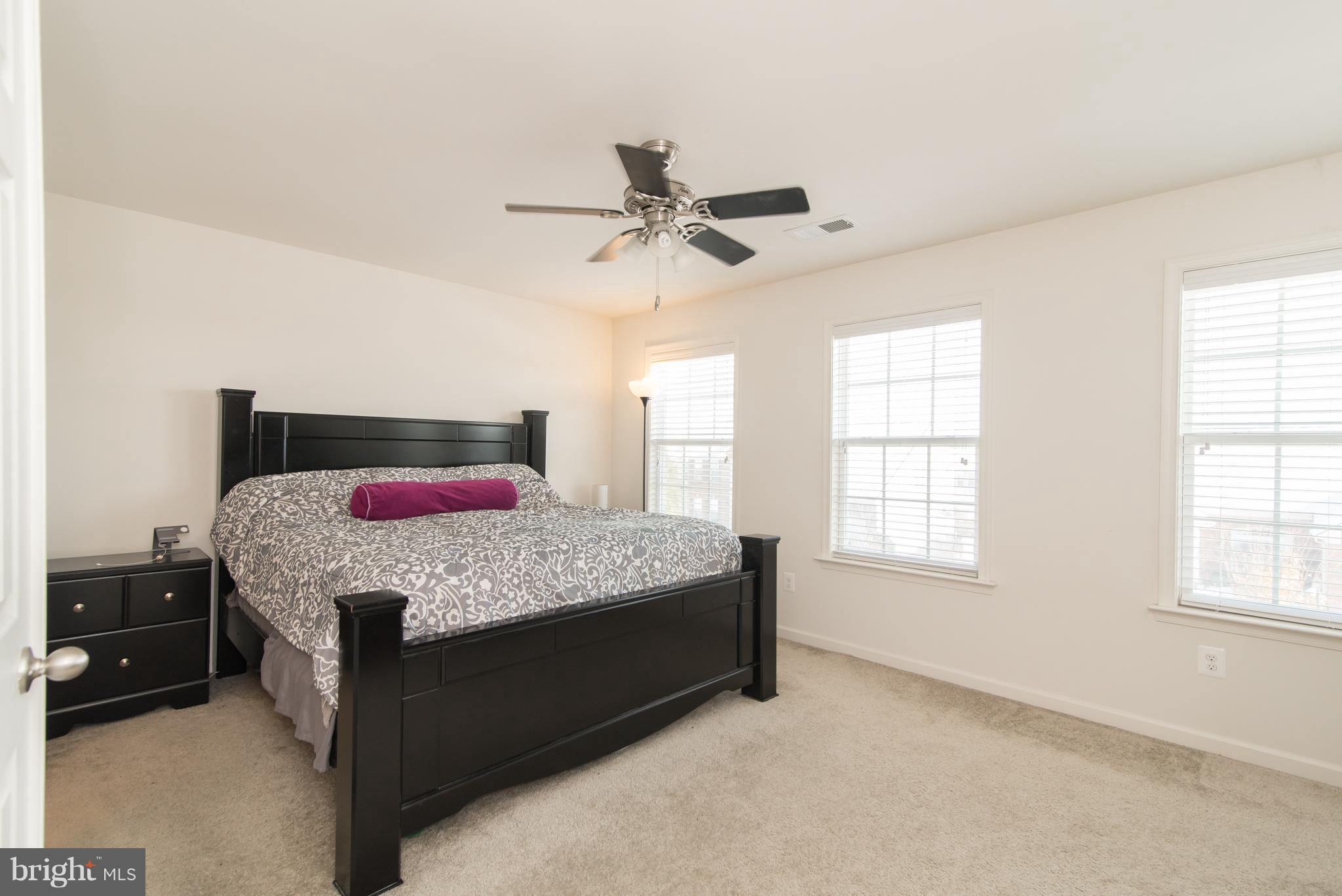 LAKELAND PLACE - Residential