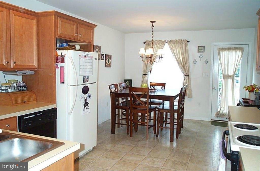 BRADFORD COMMONS - Residential
