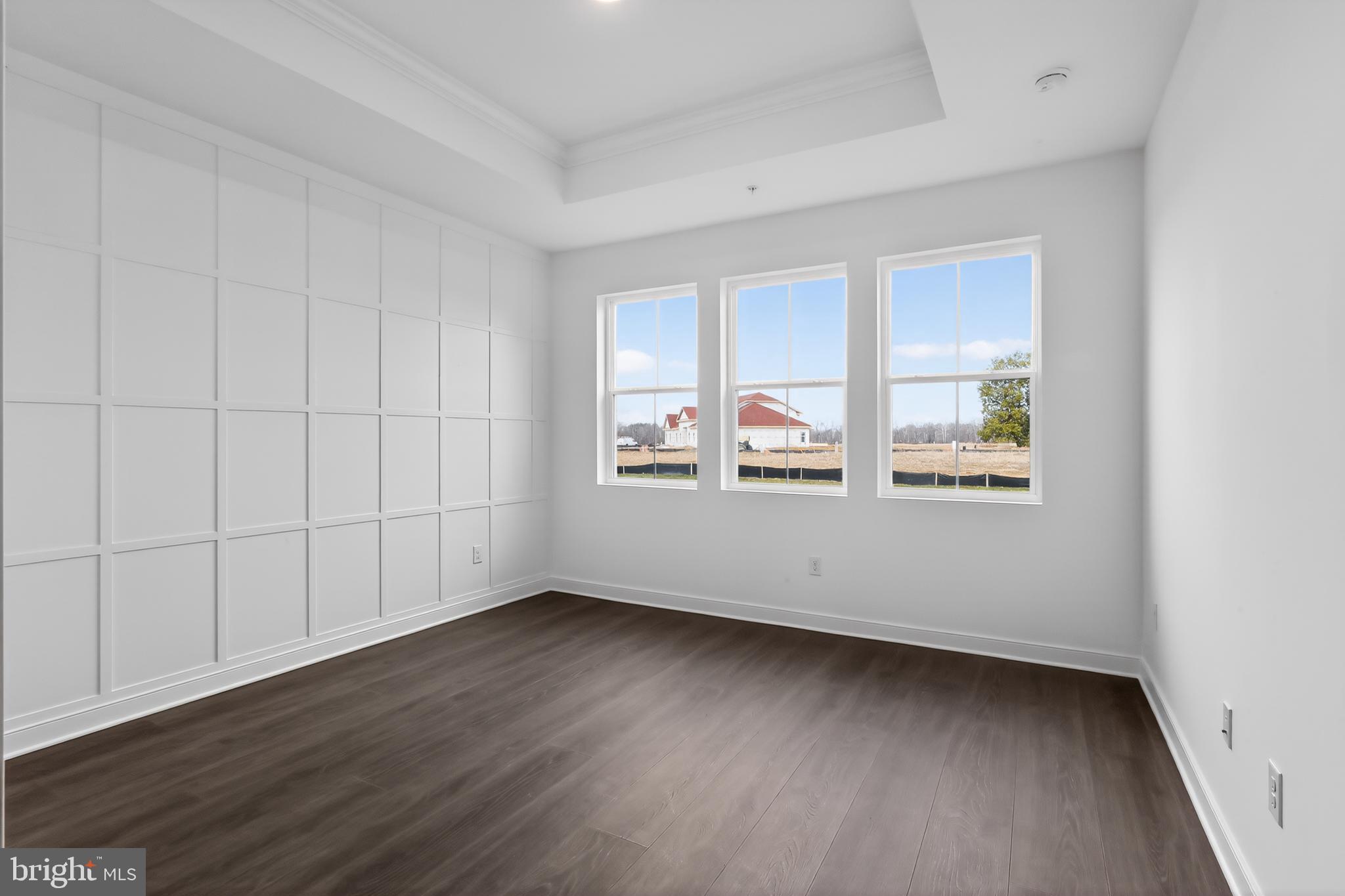 FOUR SEASONS AT EASTON - Residential