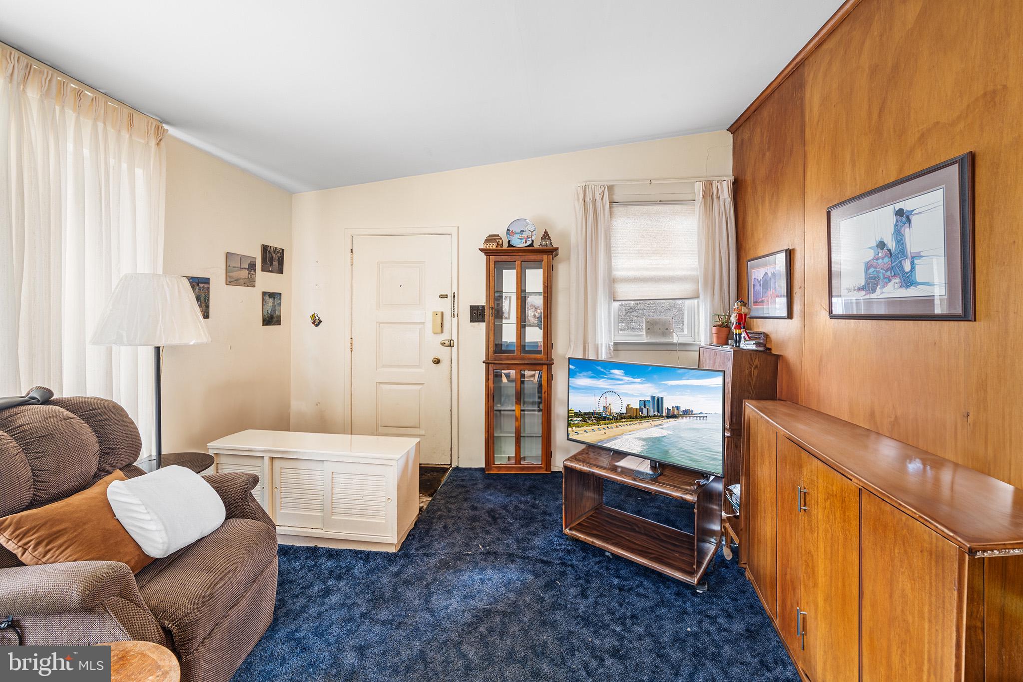 BELLS CORNER - Residential