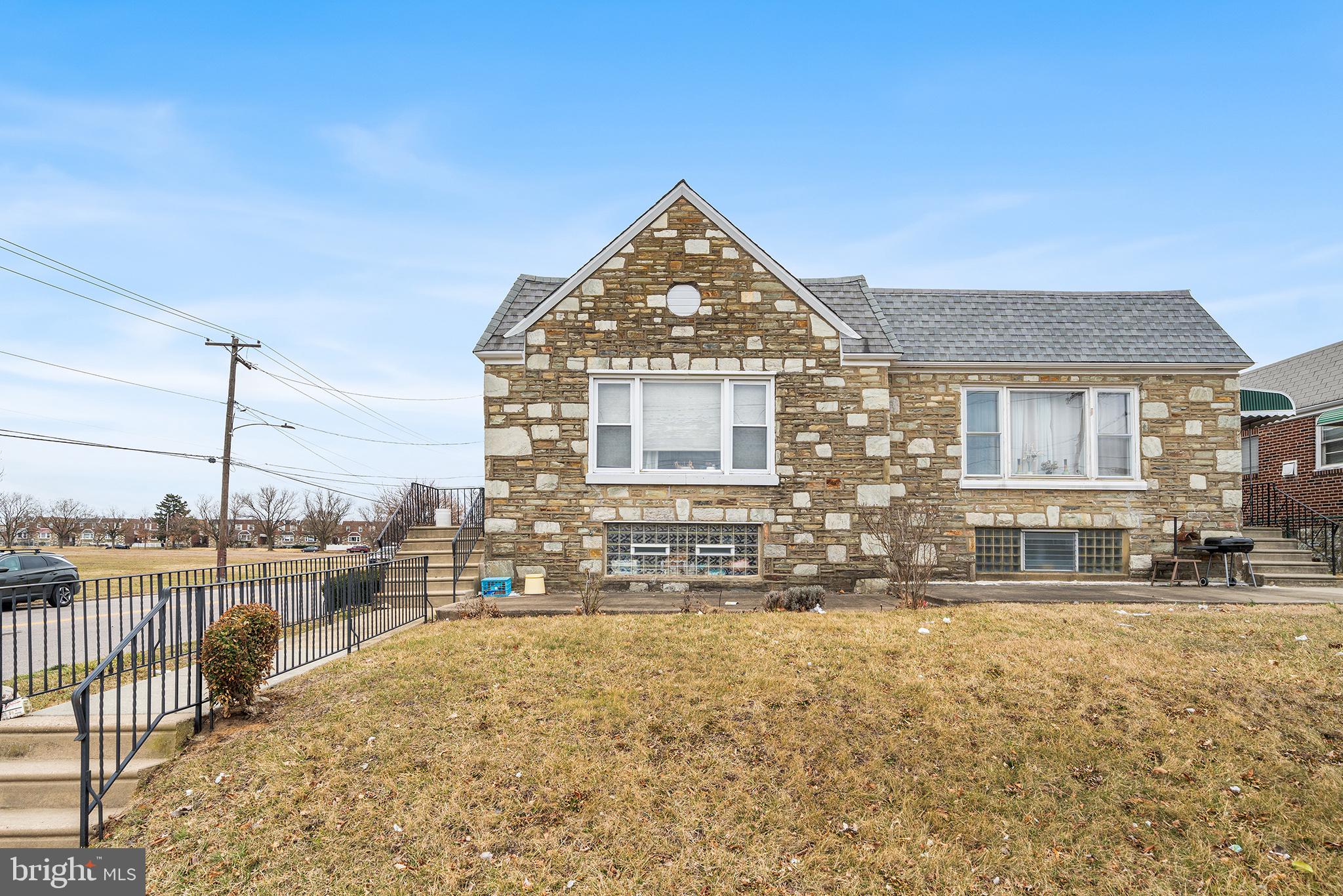 BELLS CORNER - Residential