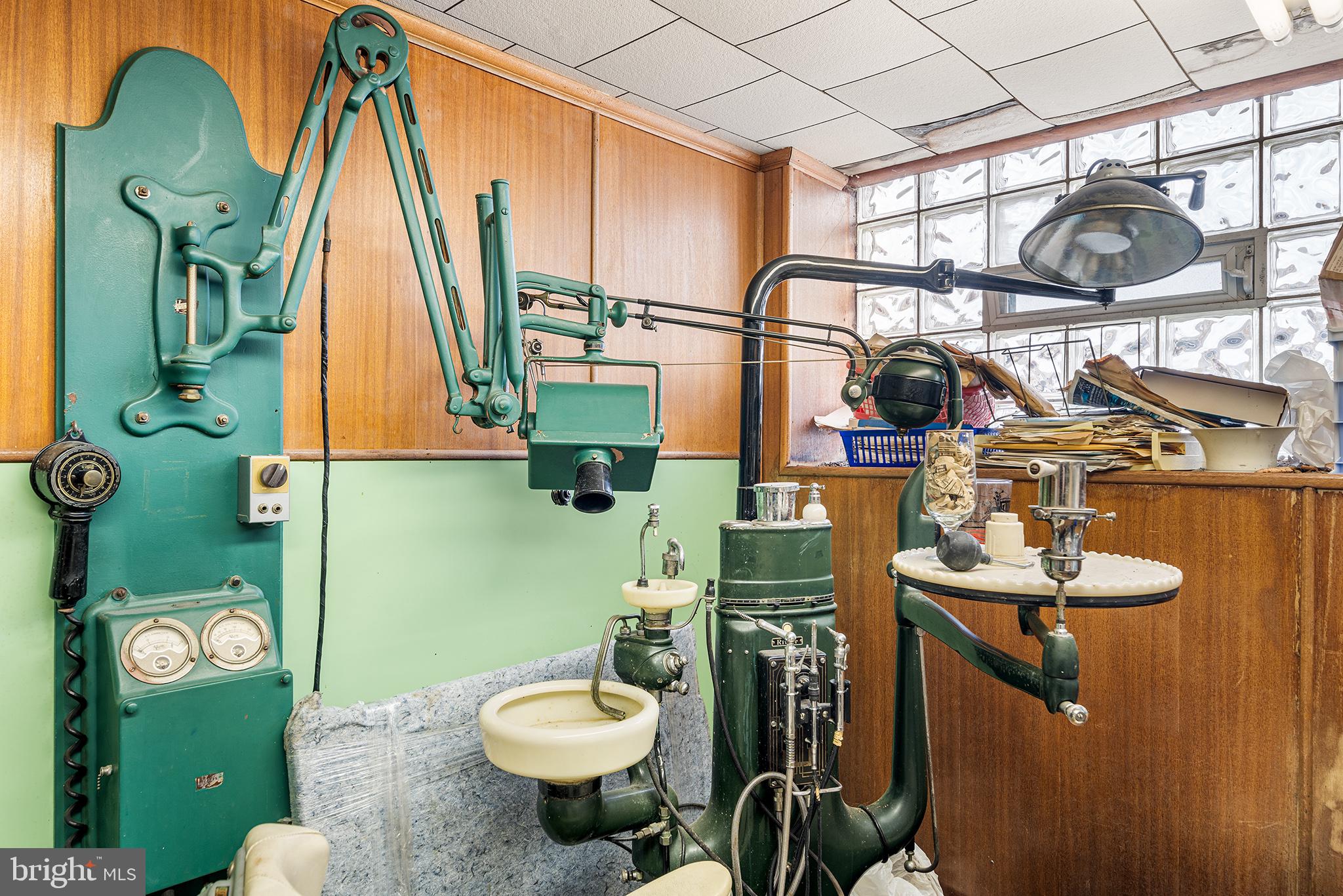 BELLS CORNER - Residential