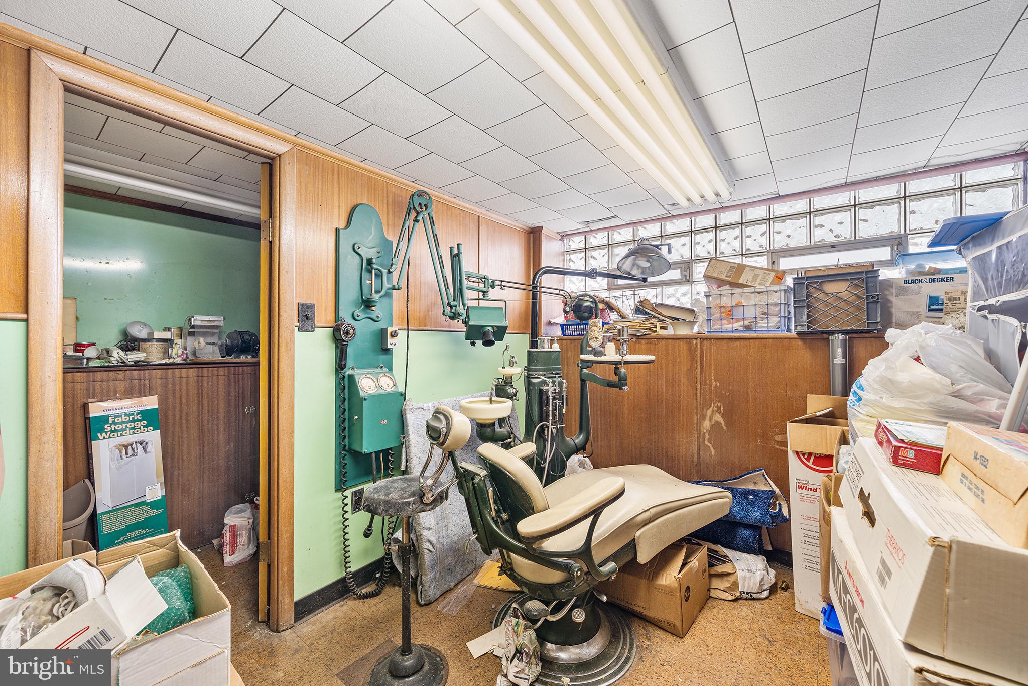 BELLS CORNER - Residential