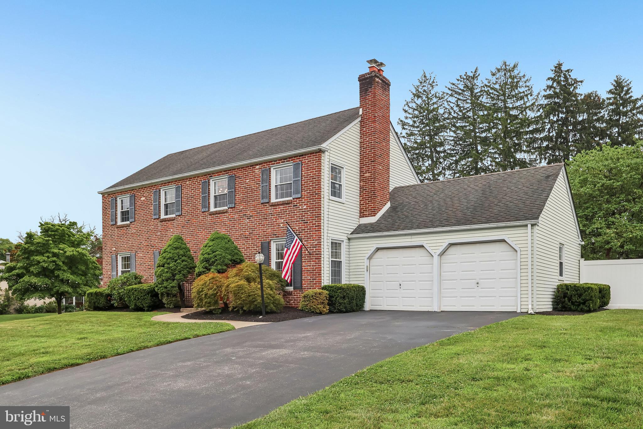 69 N SPRING LANE