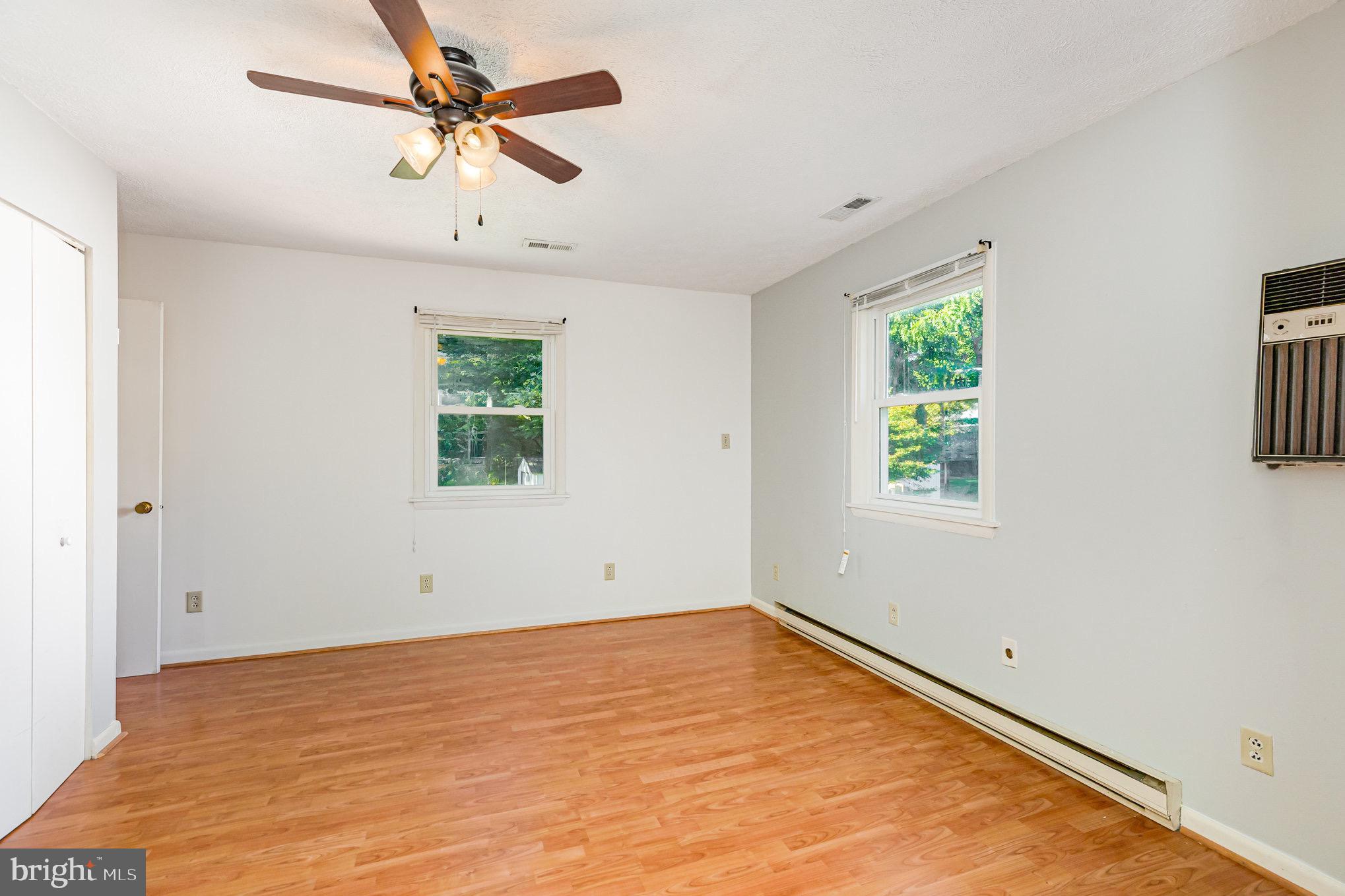 POTOMAC SHORES - Residential