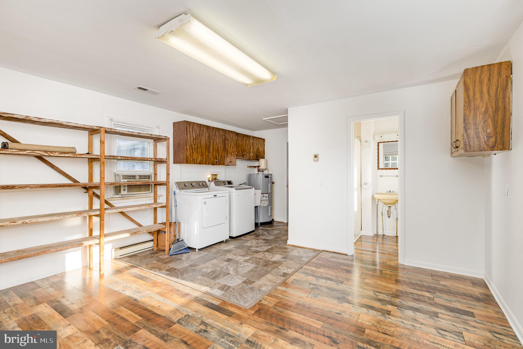 POTOMAC SHORES - Residential